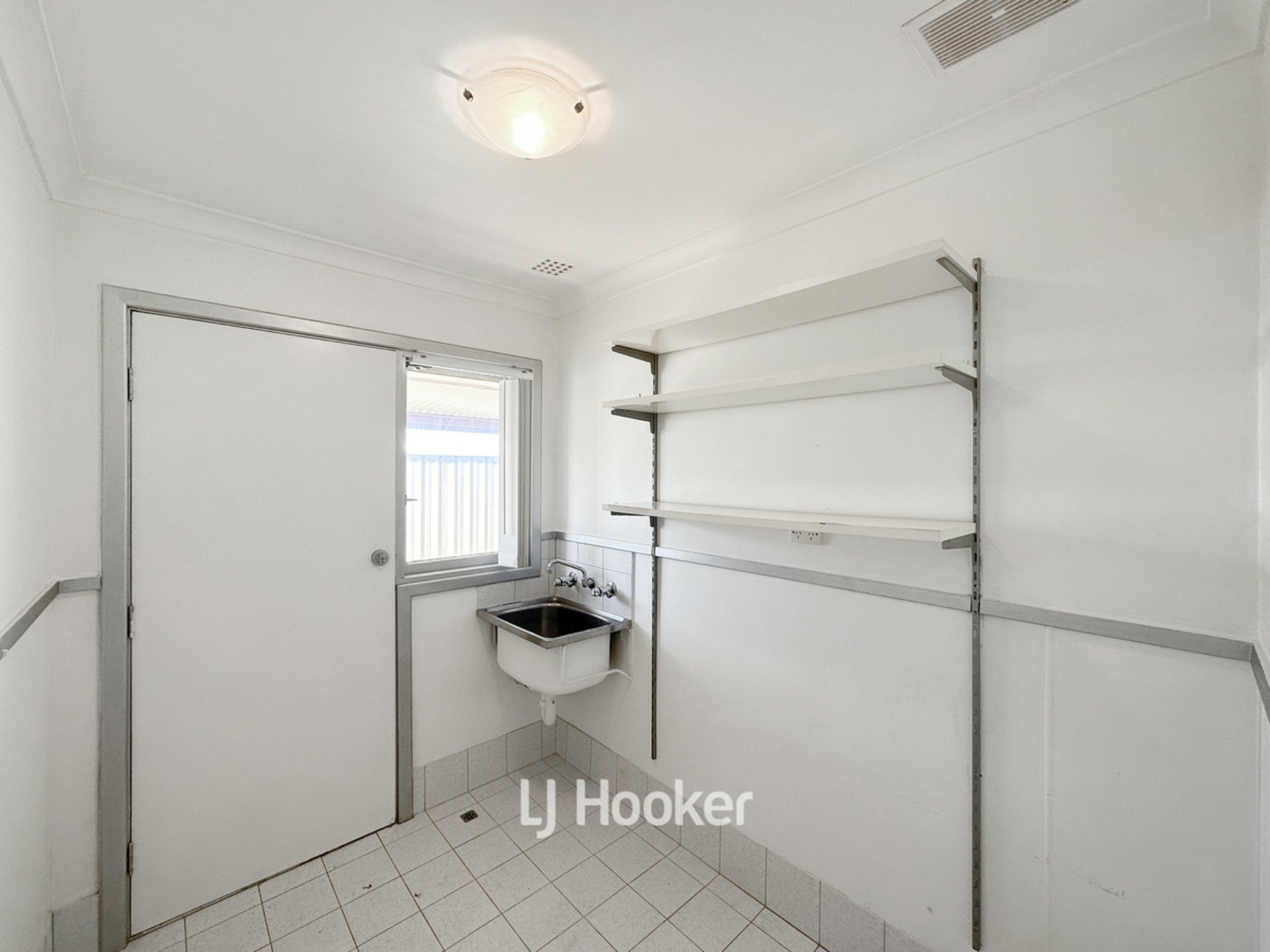 1 Dunstan Street, SOUTH BUNBURY