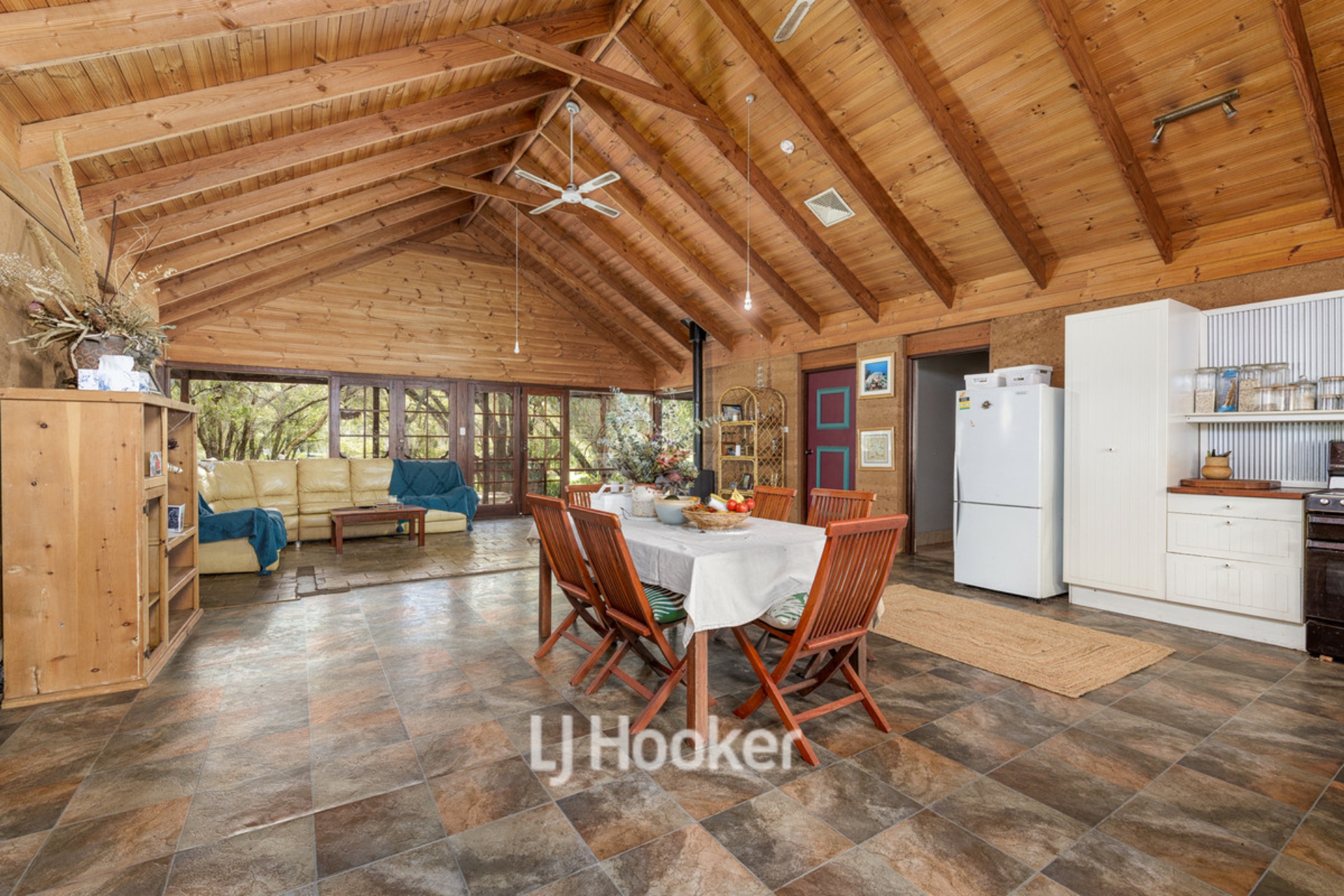 44 Hollyford Place Dardanup West WA Property Details LJ Hooker