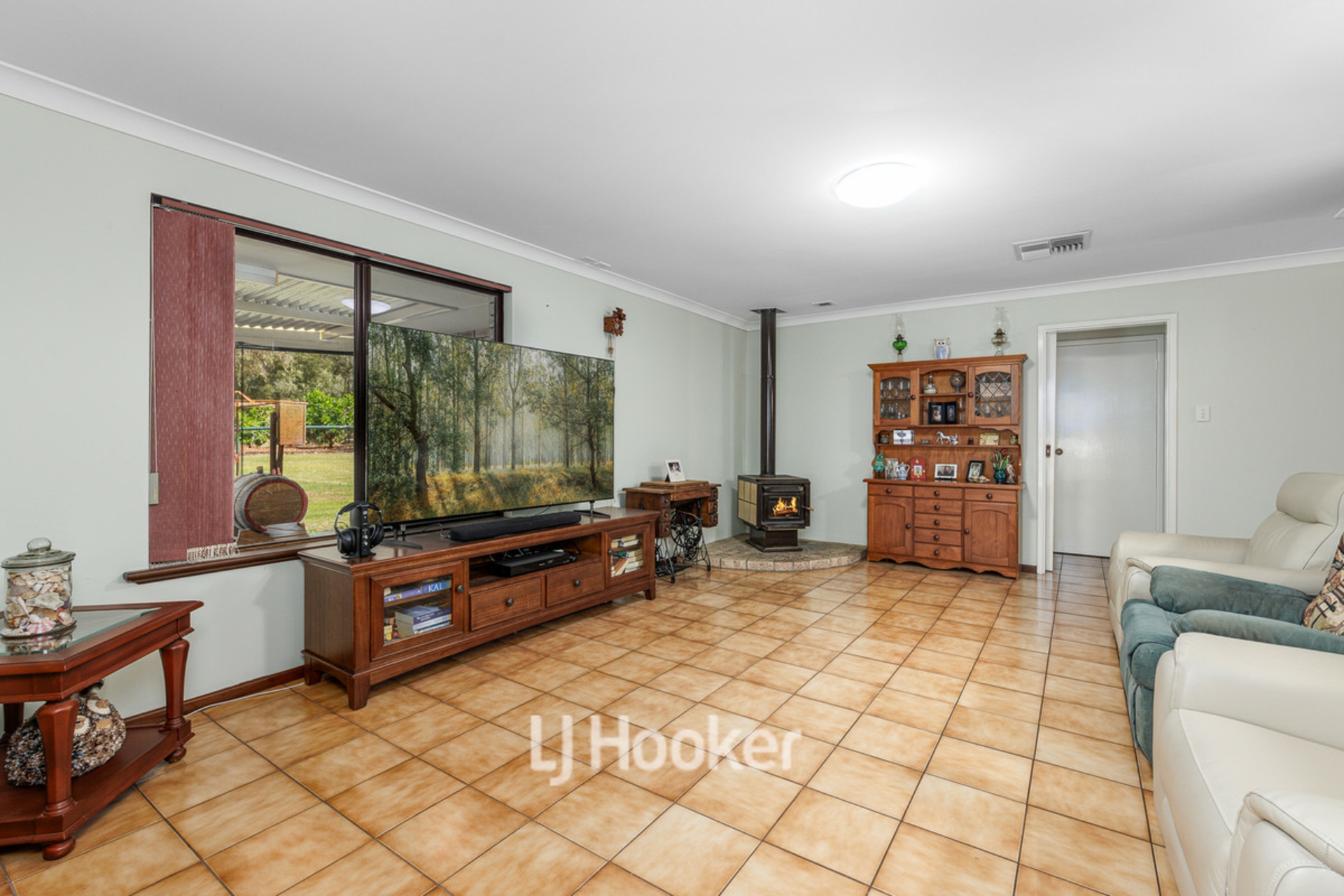 62 Quambi Drive, STRATHAM