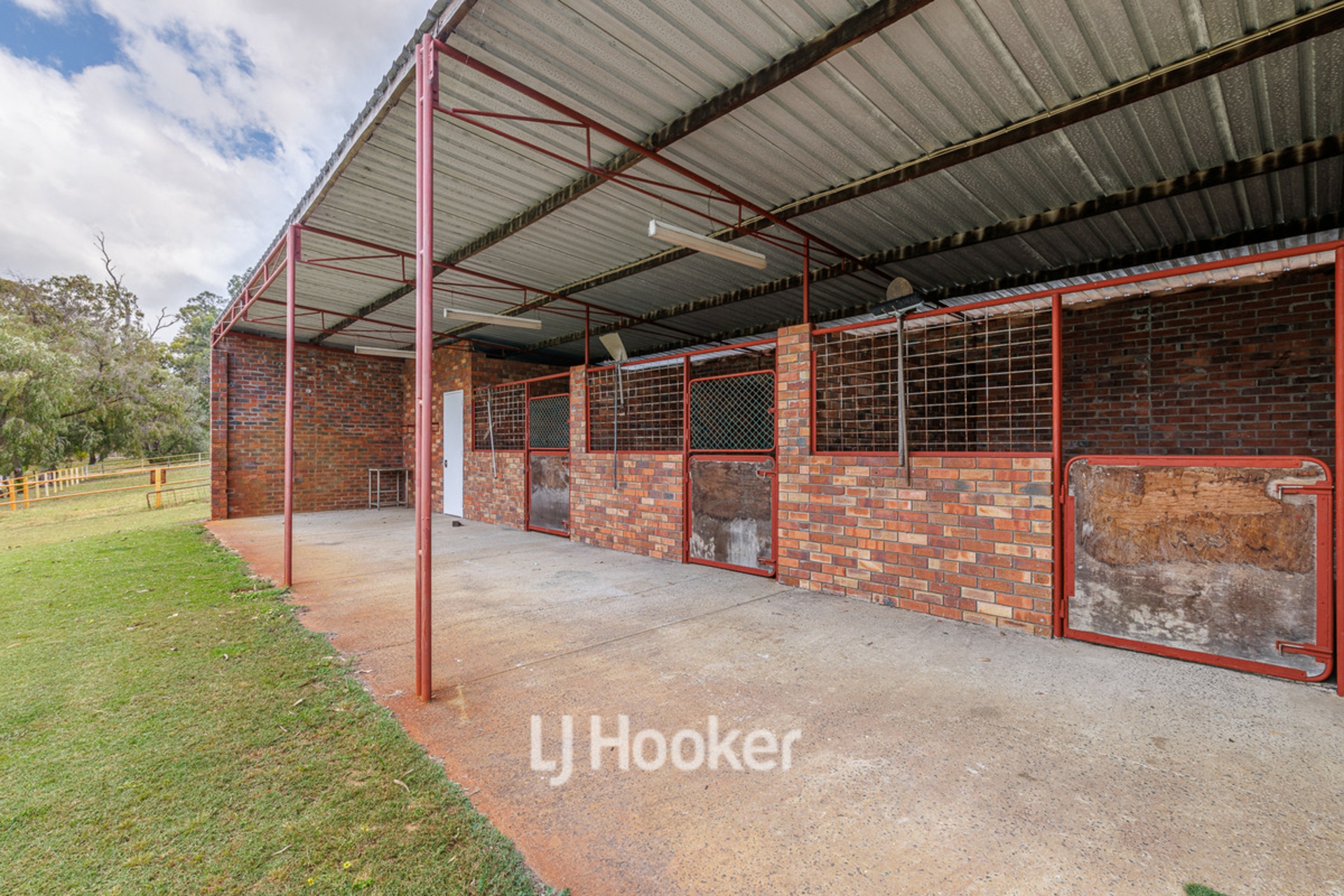 62 Quambi Drive Stratham WA House for Sale LJ Hooker