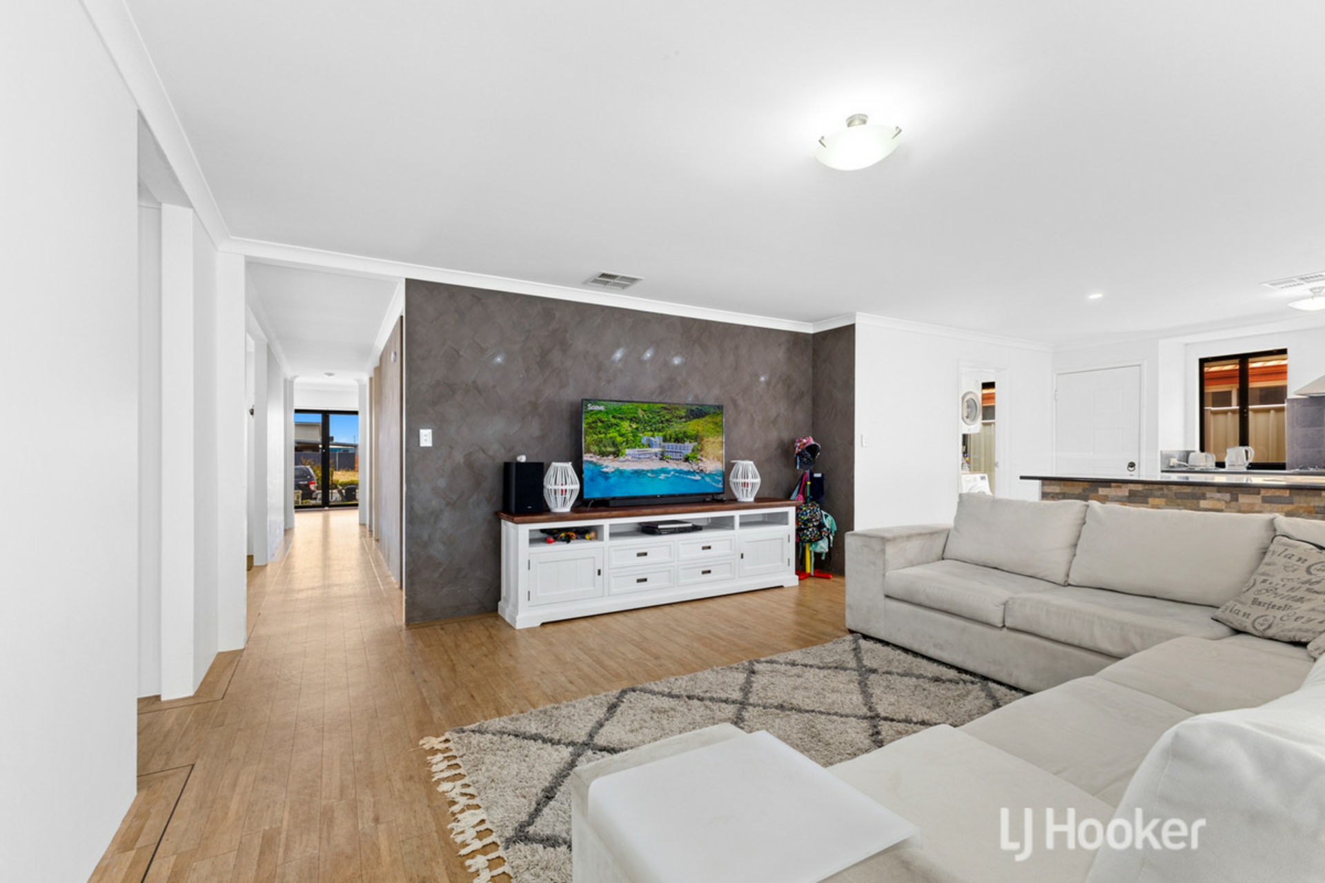 73 The Boulevard, AUSTRALIND