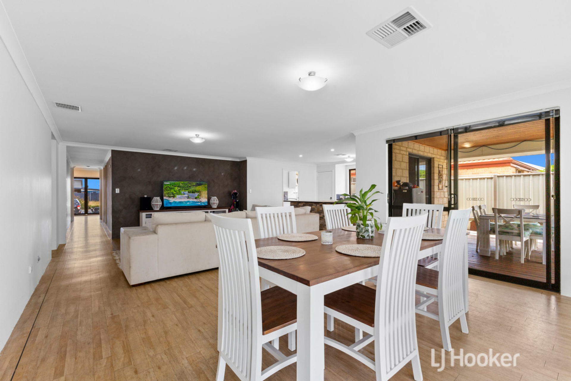 73 The Boulevard, AUSTRALIND