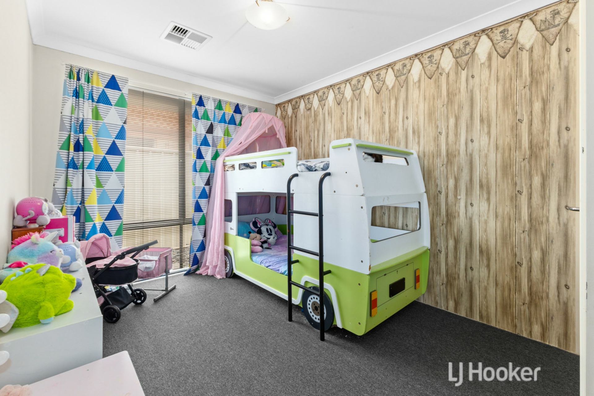 73 The Boulevard, AUSTRALIND