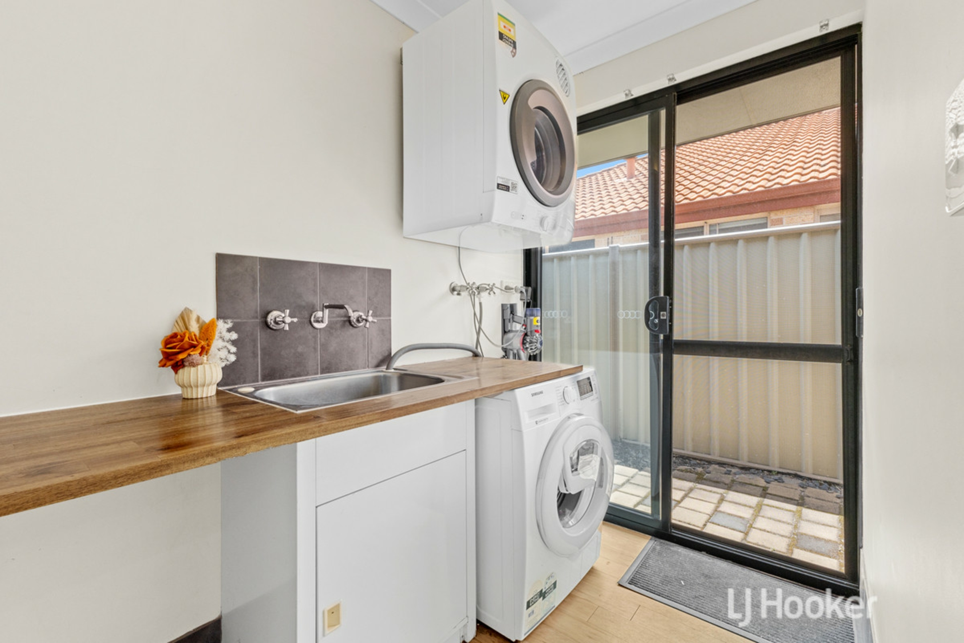 73 The Boulevard, AUSTRALIND