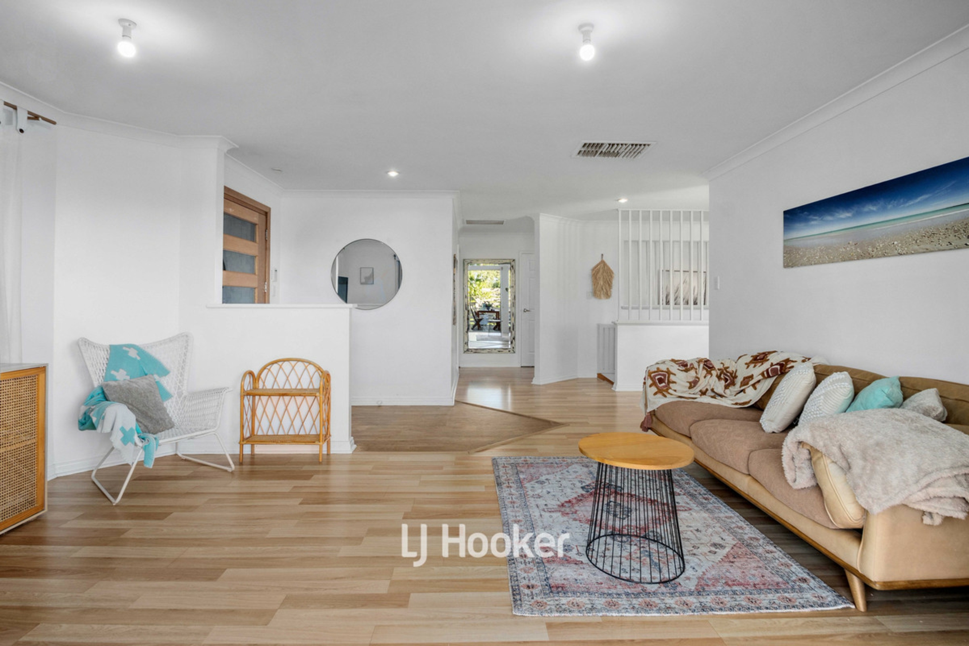 2 Regents Place, COLLEGE GROVE