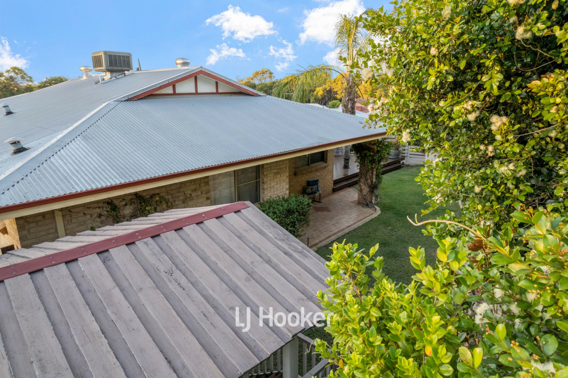 2 Regents Place, COLLEGE GROVE