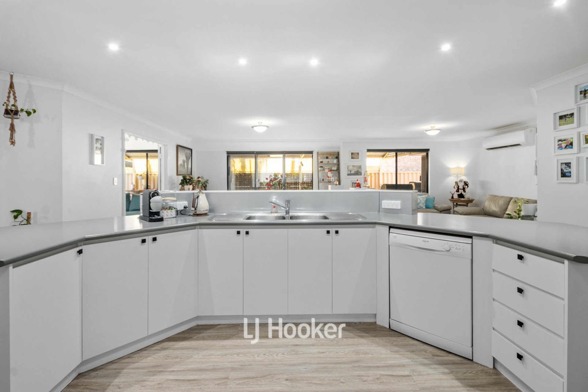 8 Avon Gardens, MILLBRIDGE