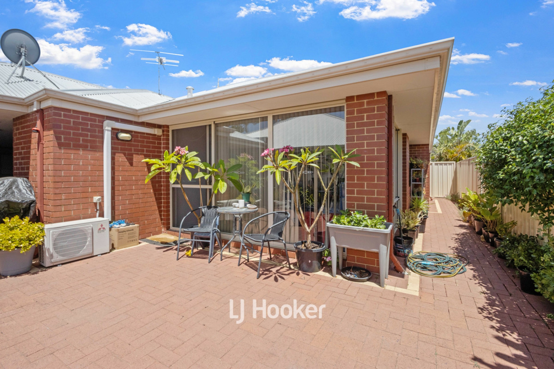17B Frankel Street Carey Park WA Unit for Sale LJ Hooker