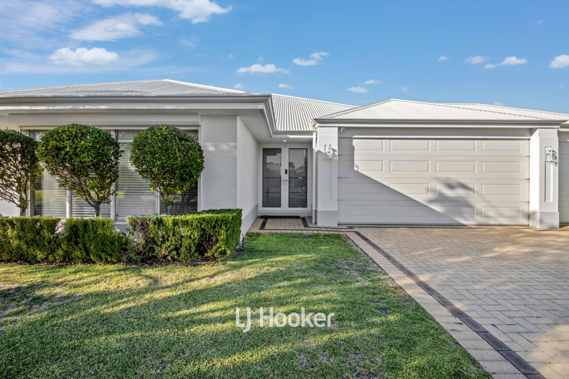 8 Claymore Loop Dalyellup WA House for Sale LJ Hooker