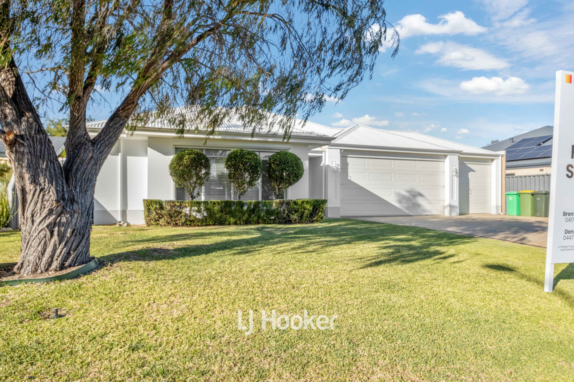 8 Claymore Loop Dalyellup WA House for Sale LJ Hooker