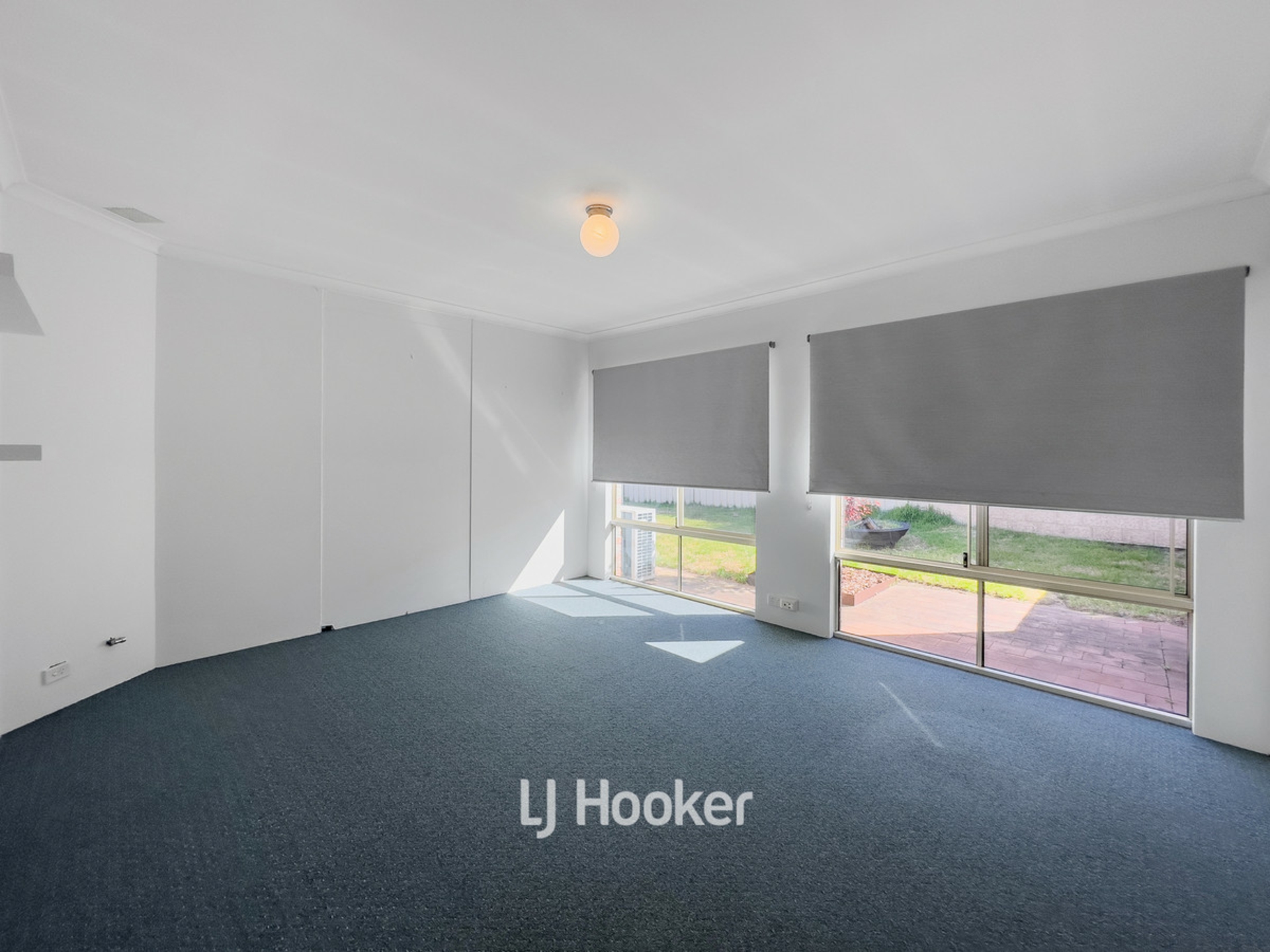 7 Pickworth Retreat, PELICAN POINT