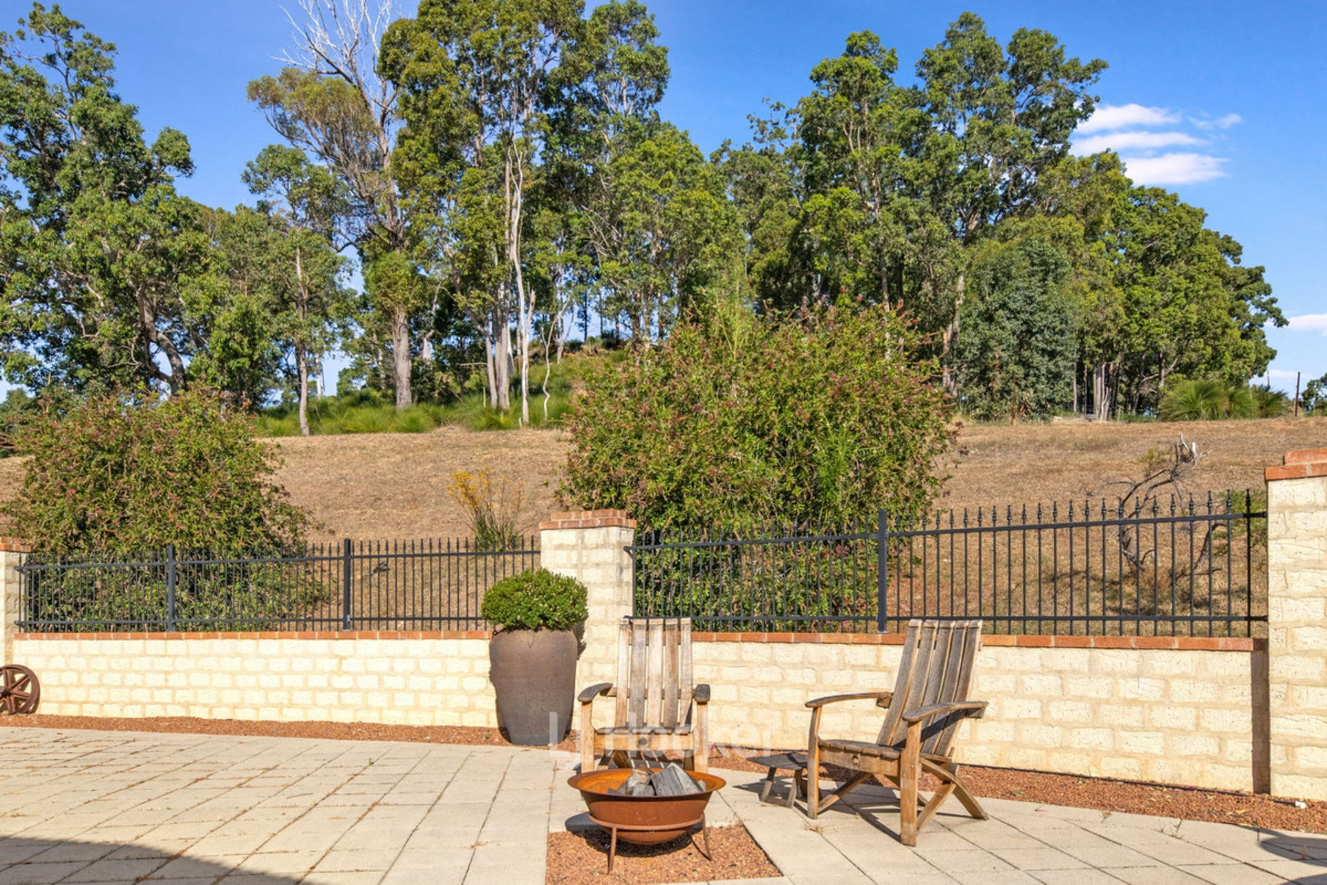 48 Woodley Heights, WAROONA