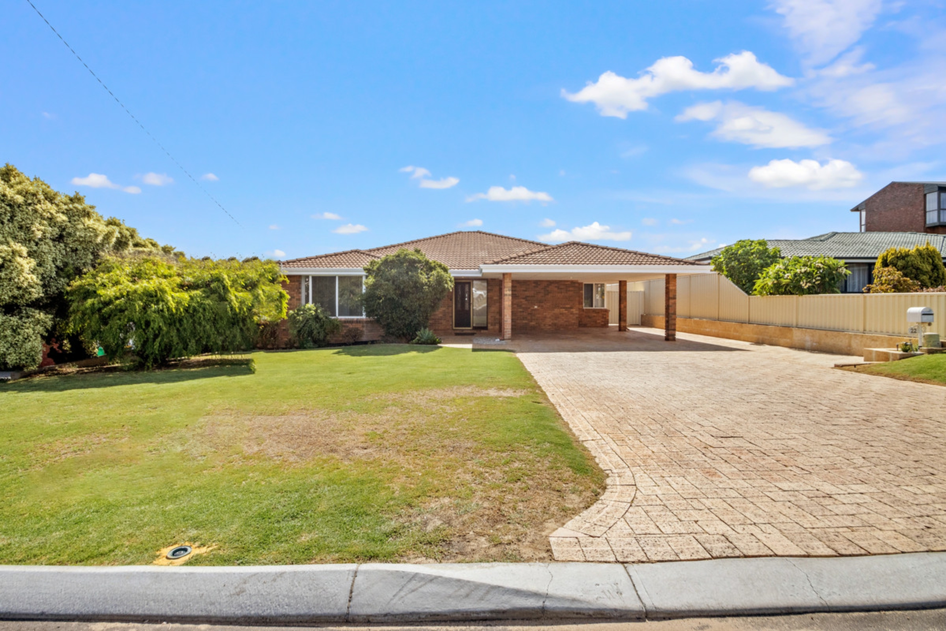 22 Dunstan Street, SOUTH BUNBURY