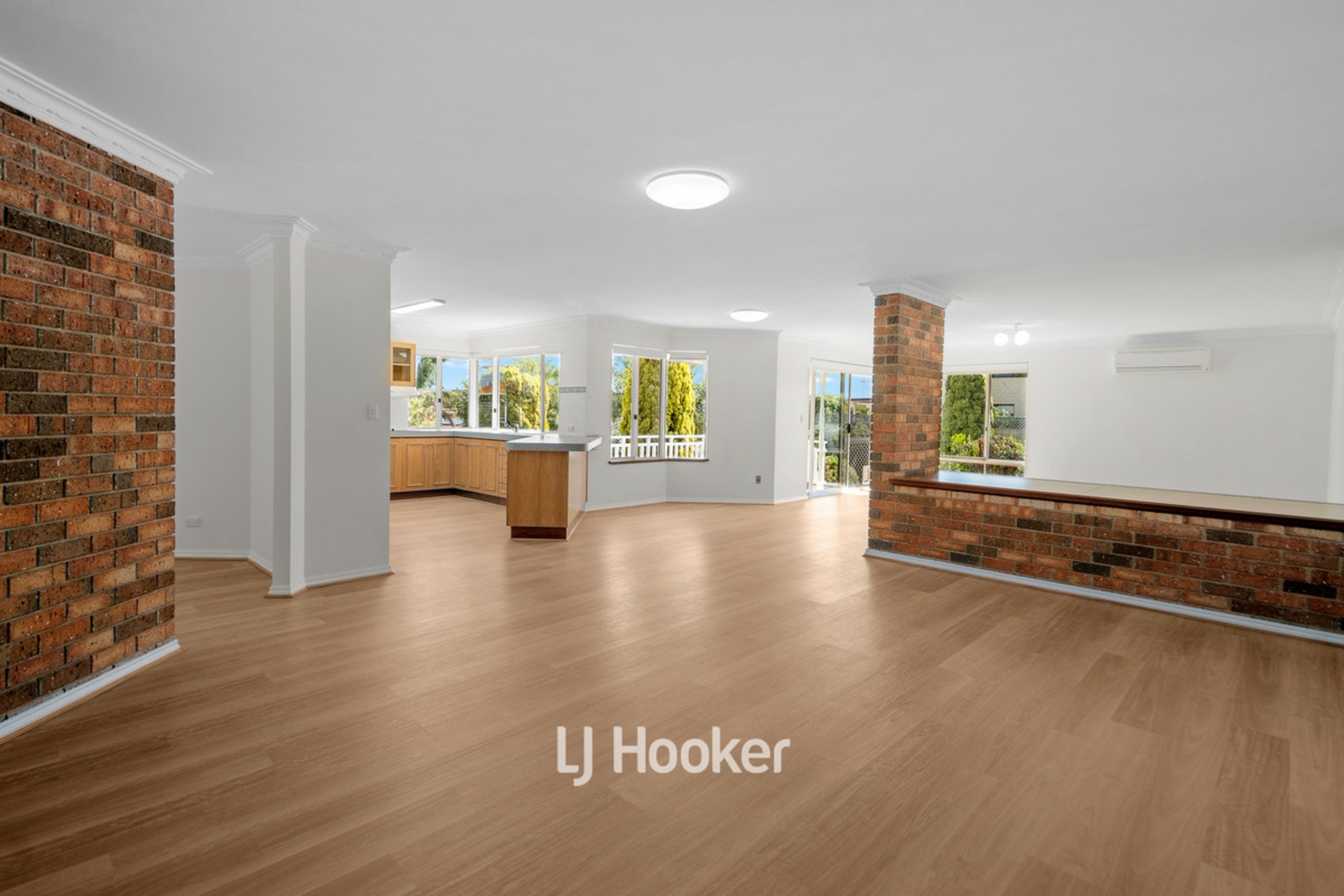 22 Dunstan Street, SOUTH BUNBURY