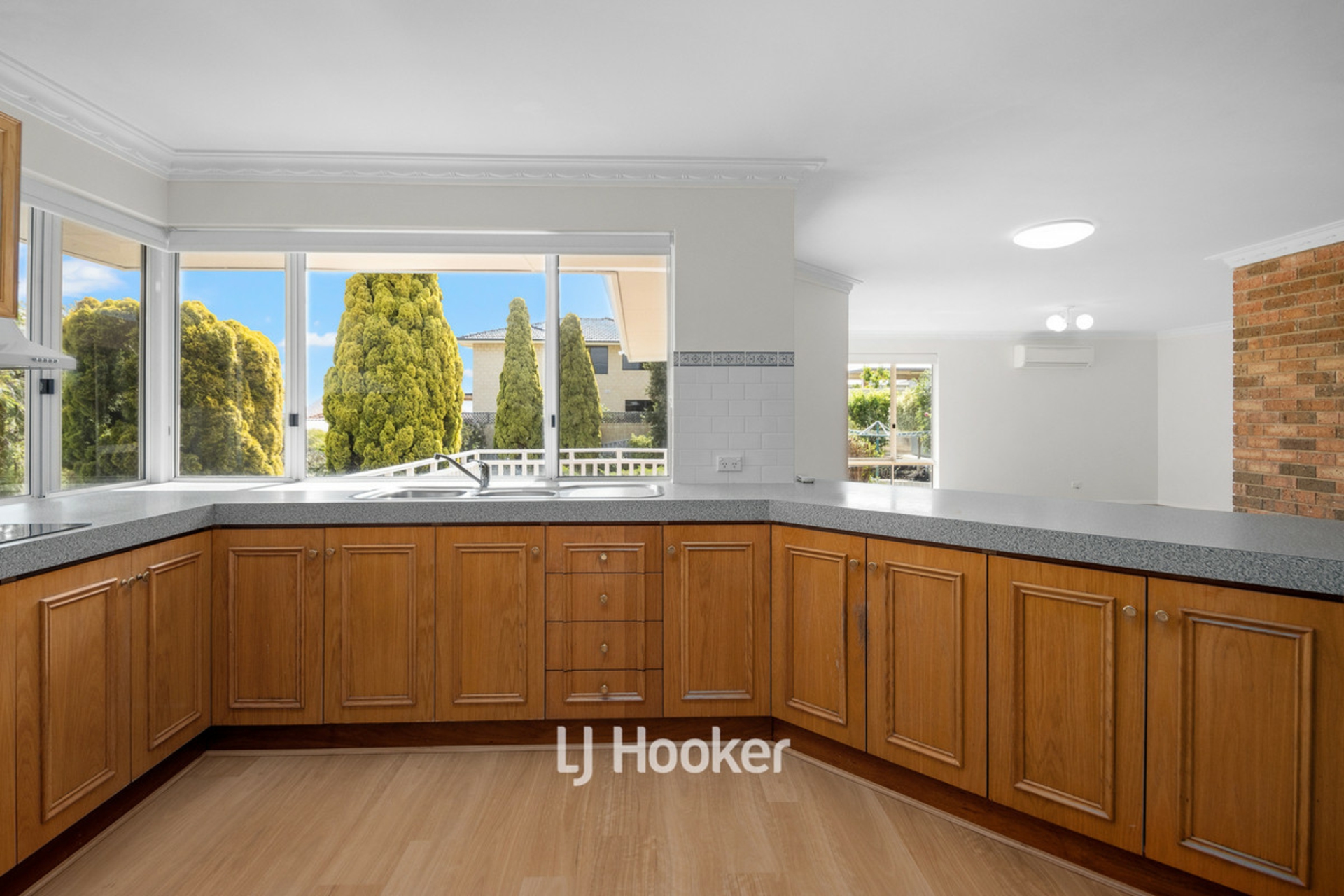 22 Dunstan Street, SOUTH BUNBURY