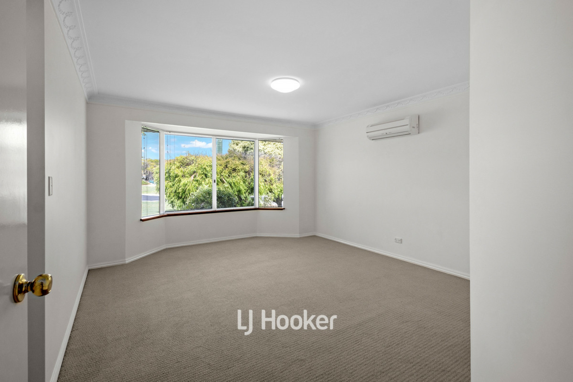 22 Dunstan Street, SOUTH BUNBURY
