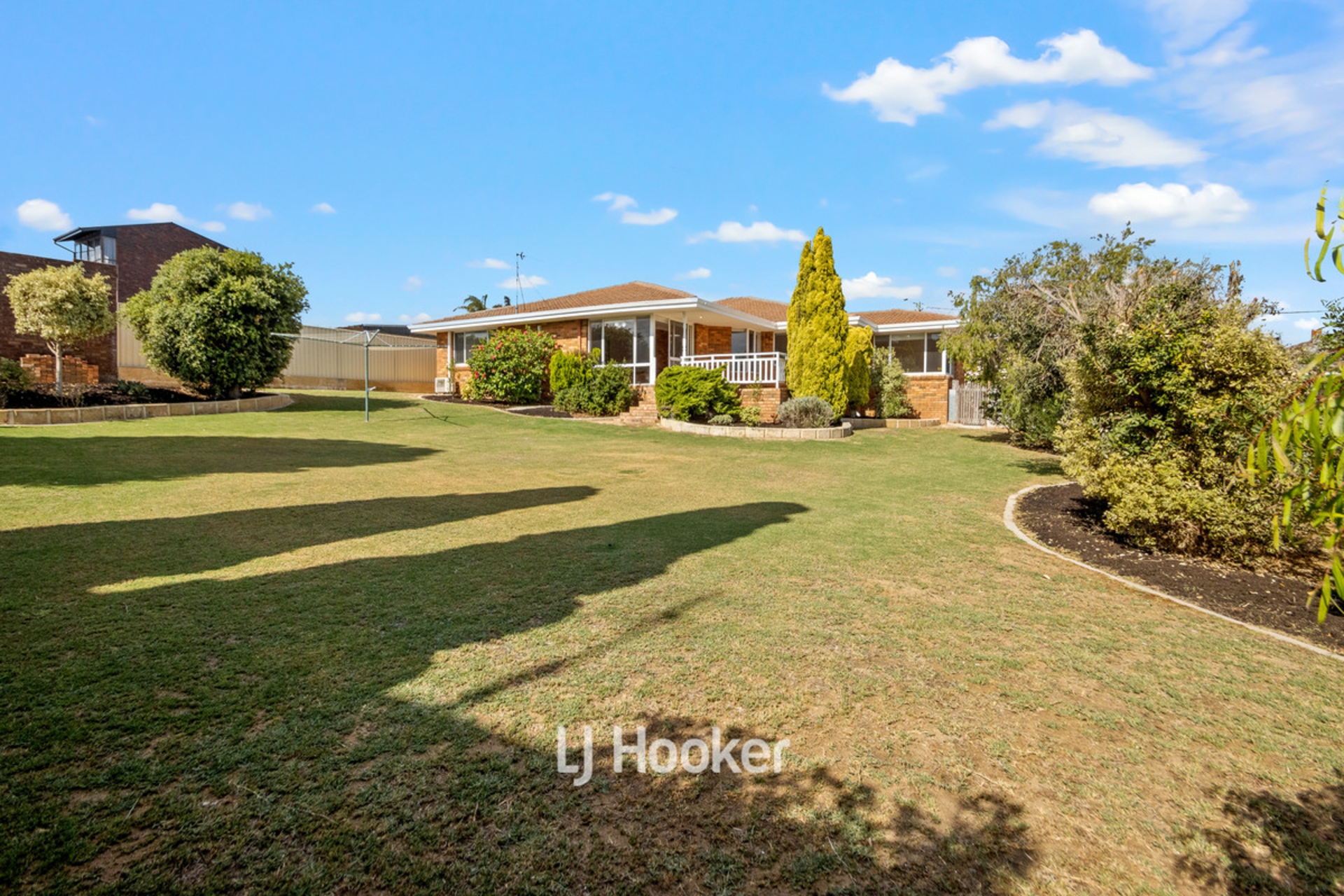 22 Dunstan Street, SOUTH BUNBURY