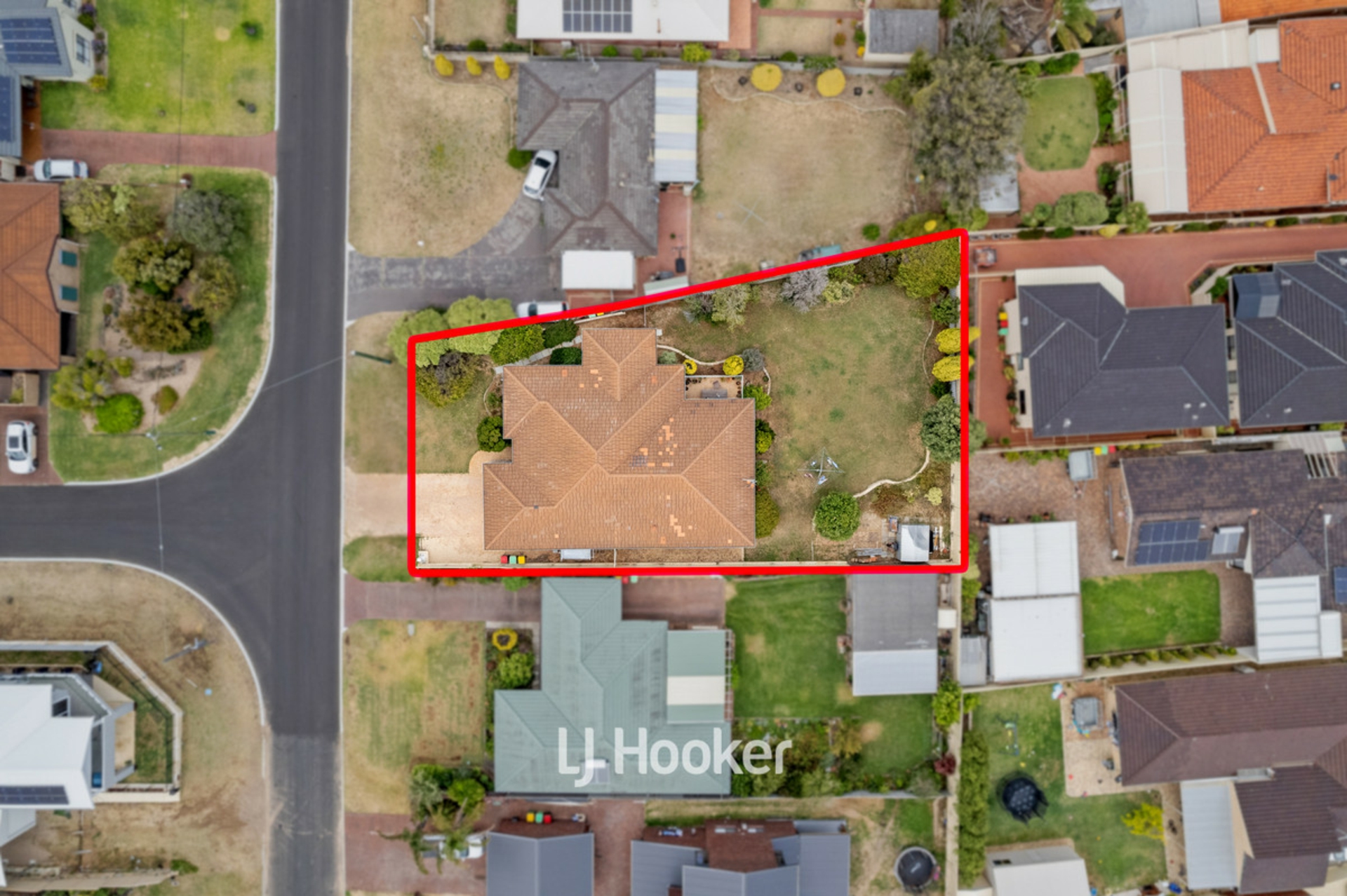 22 Dunstan Street, SOUTH BUNBURY