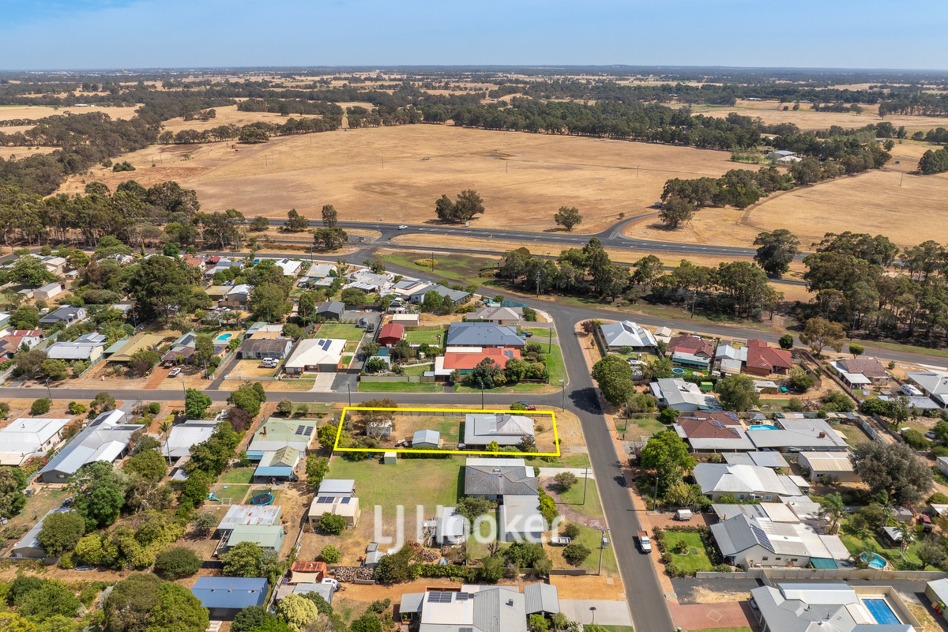 7 Clarke Street Burekup WA Property Details LJ Hooker