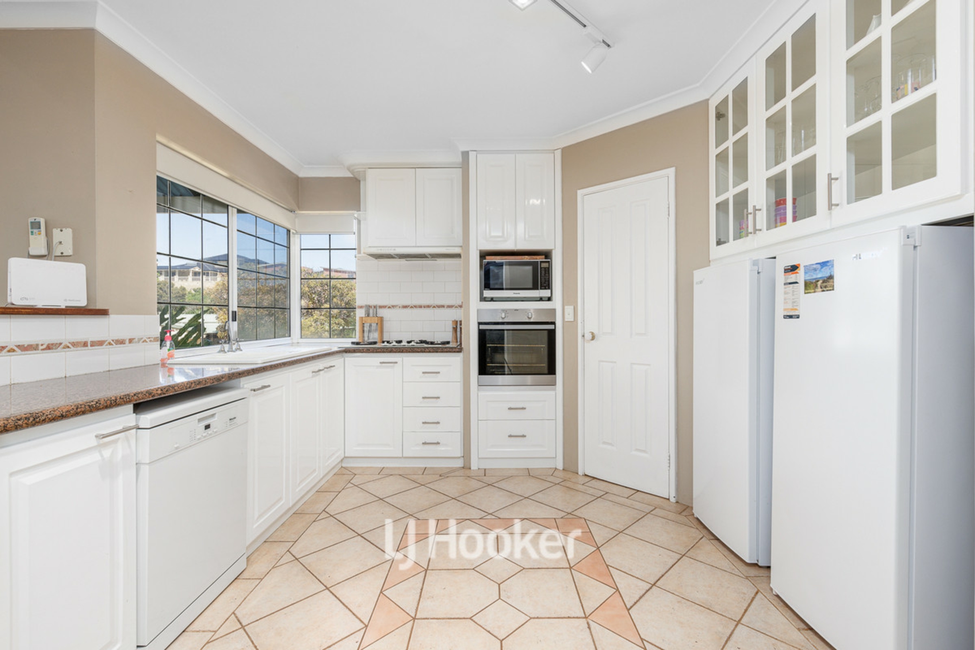 18 West Coast Drive, Binningup