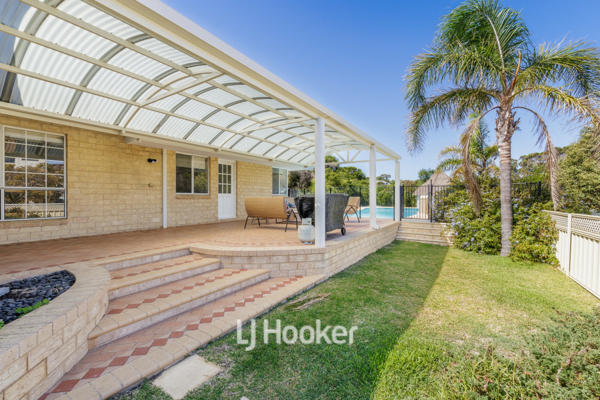 18 West Coast Drive, Binningup
