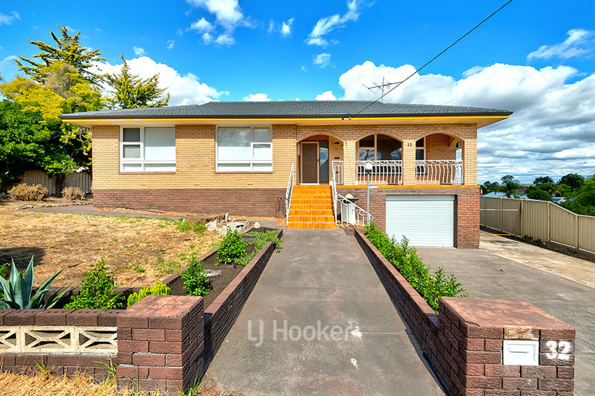 32 Bucktin Street, Collie