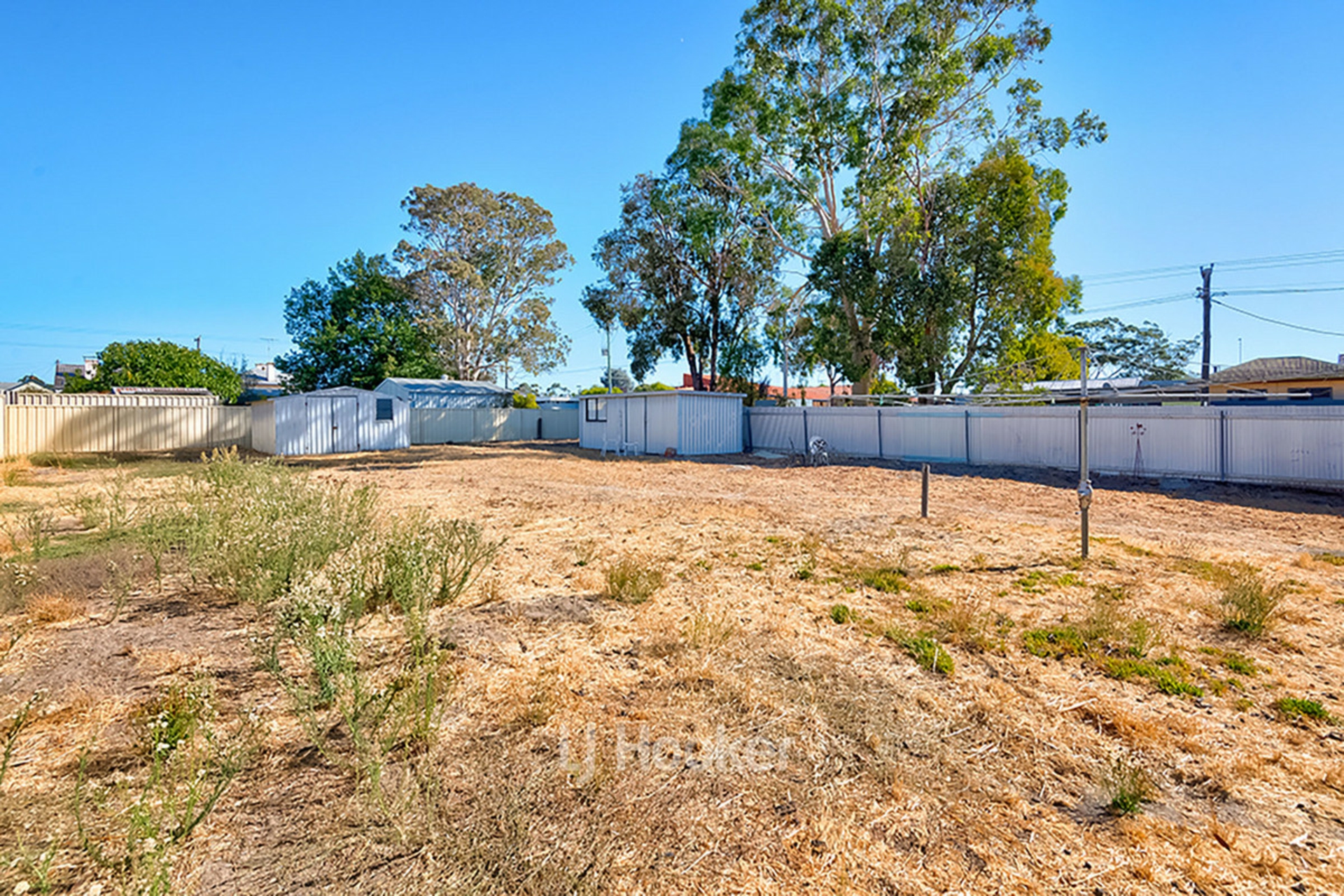 31 & 33 Throssell Street, COLLIE