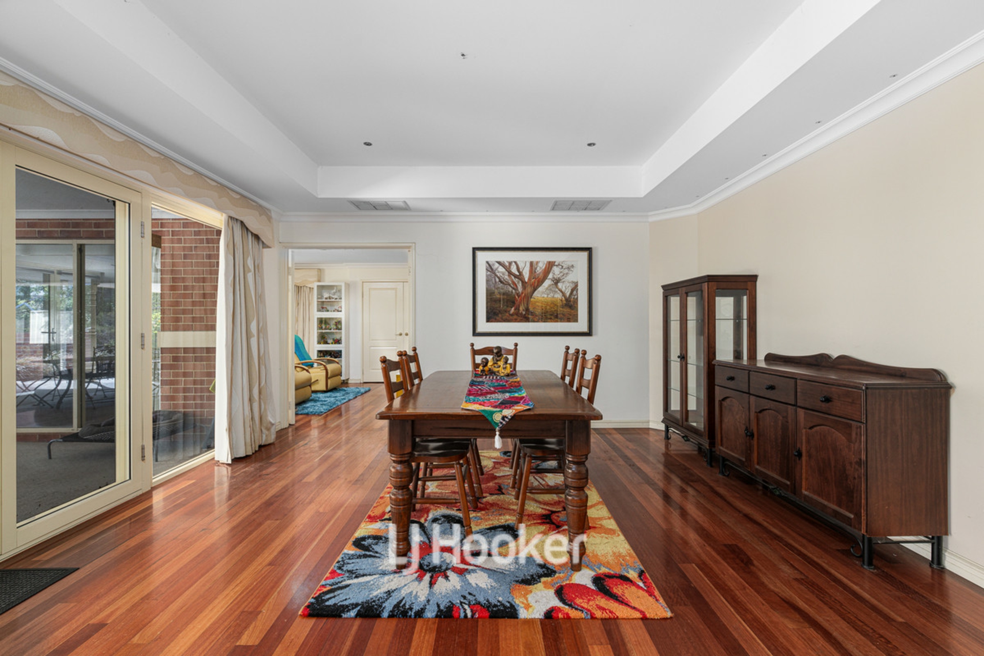 8 Cadell View, MILLBRIDGE