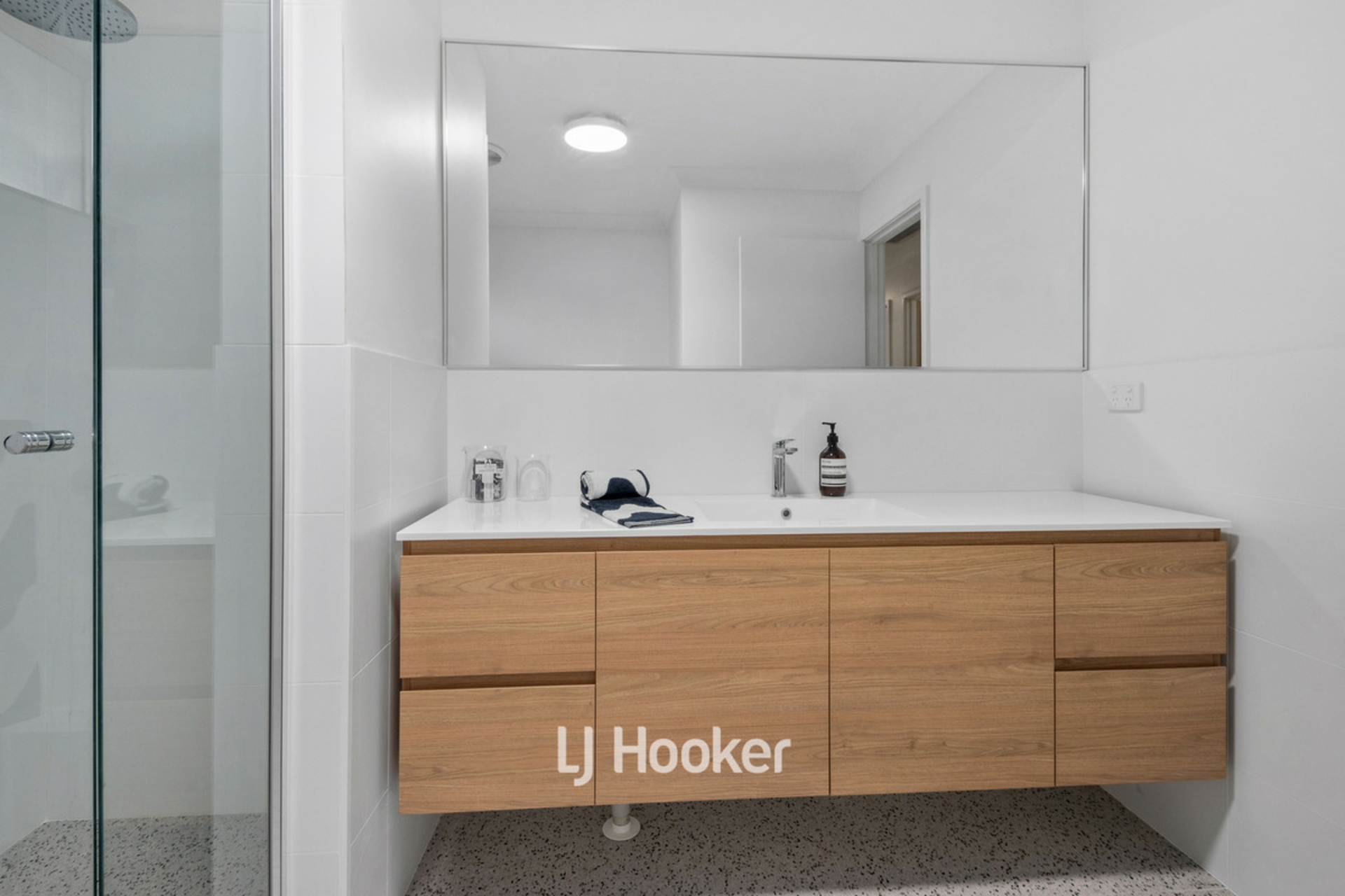 13 Wickham Way, AUSTRALIND