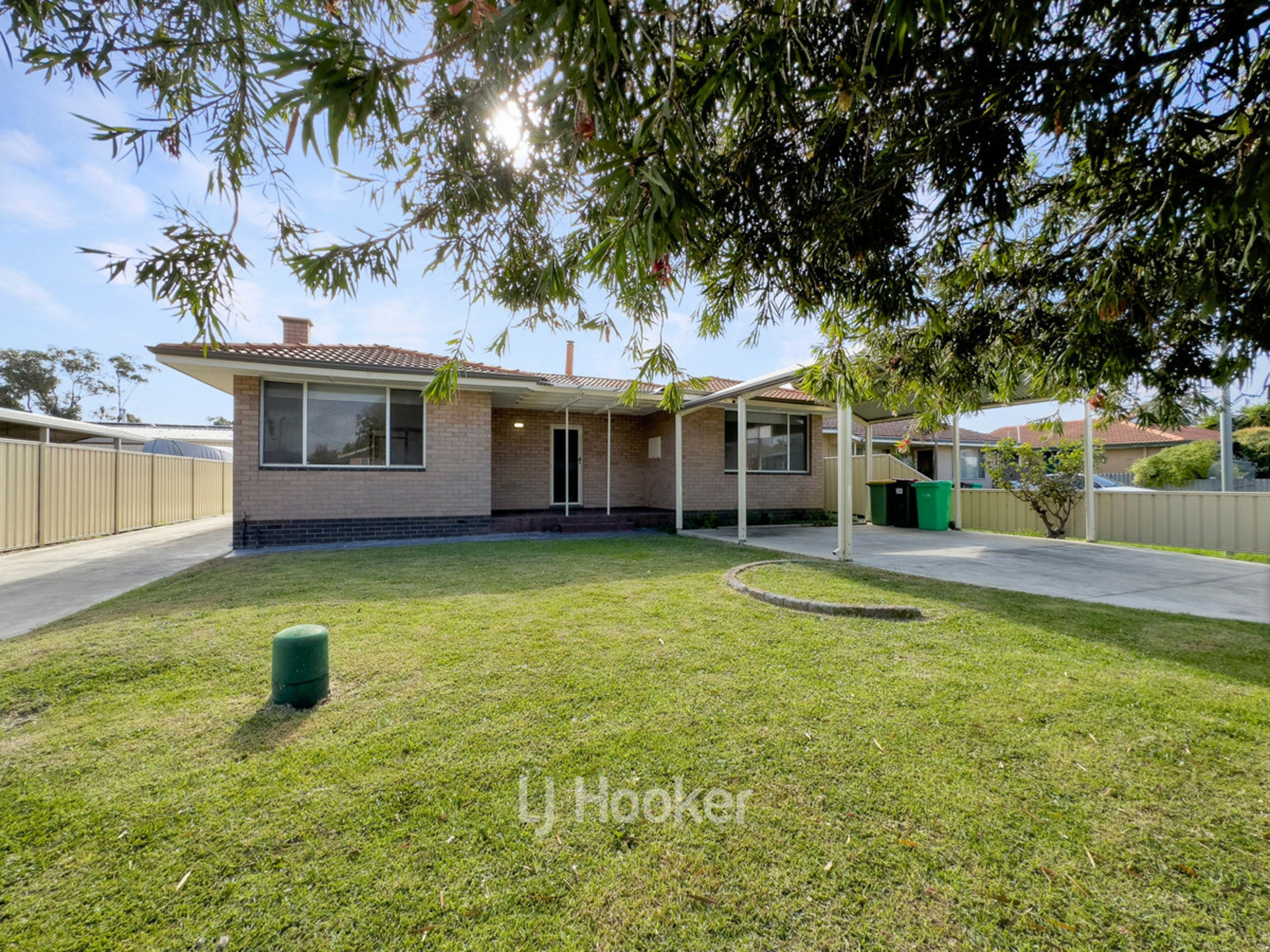 168 Clarke Street East, CAREY PARK