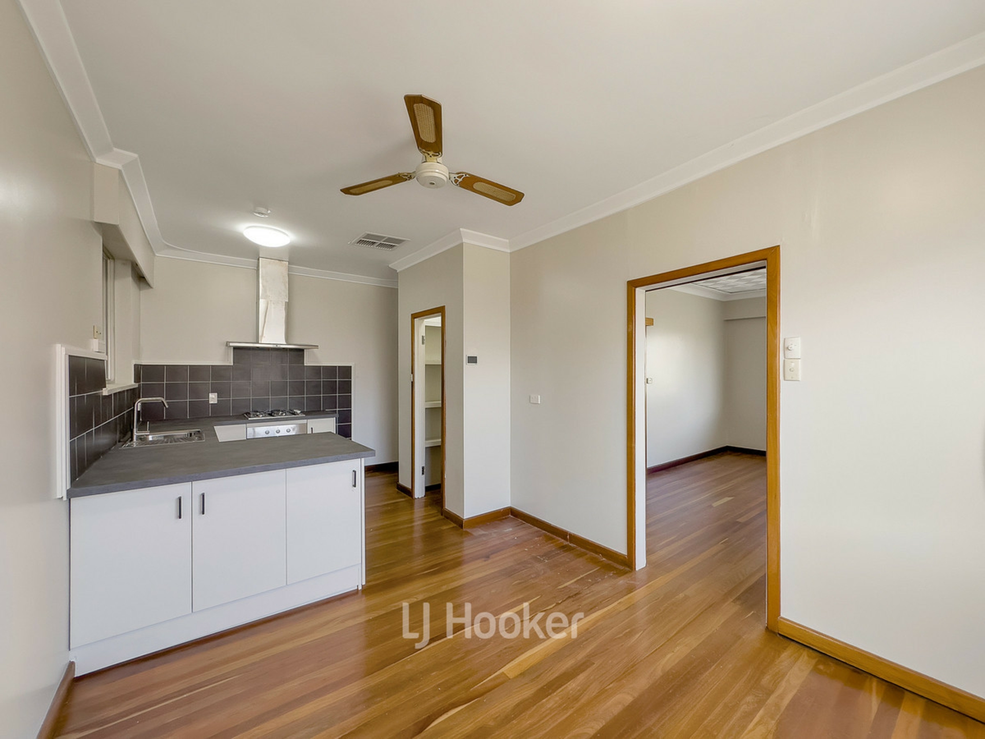 168 Clarke Street East, CAREY PARK