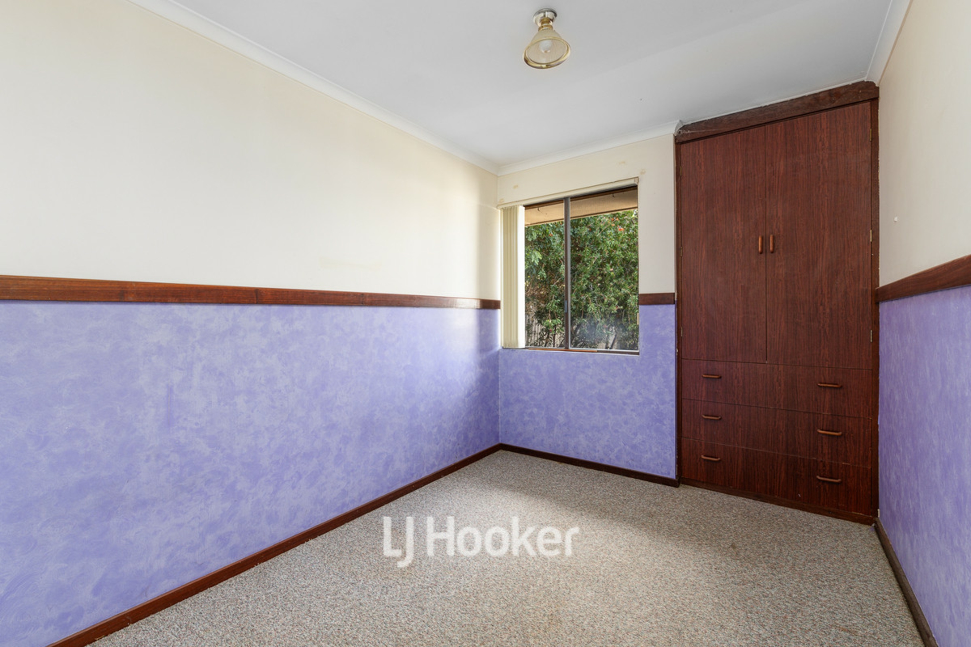 11 Young Close, Carey Park