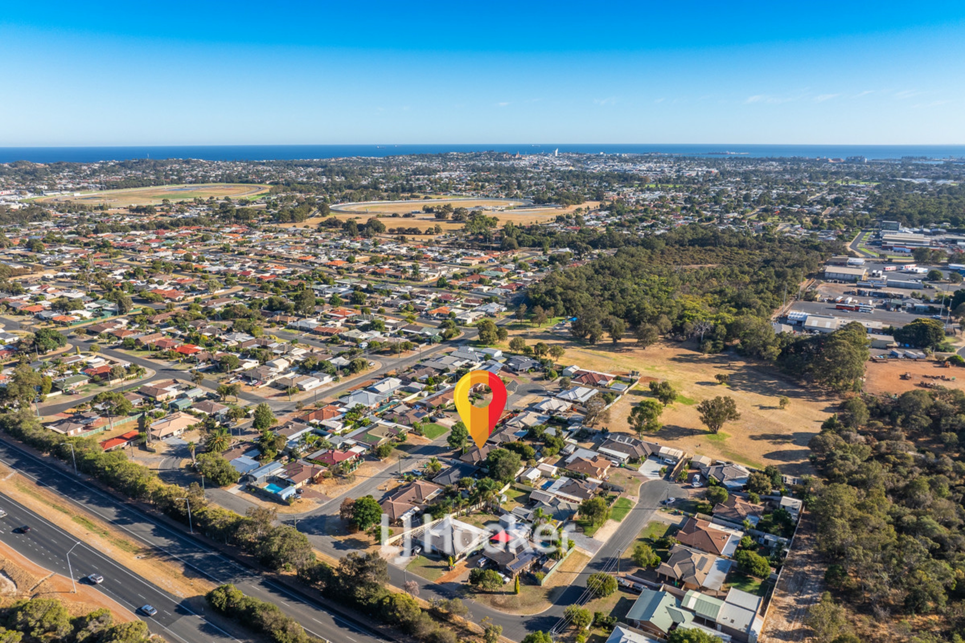 11 Young Close, Carey Park