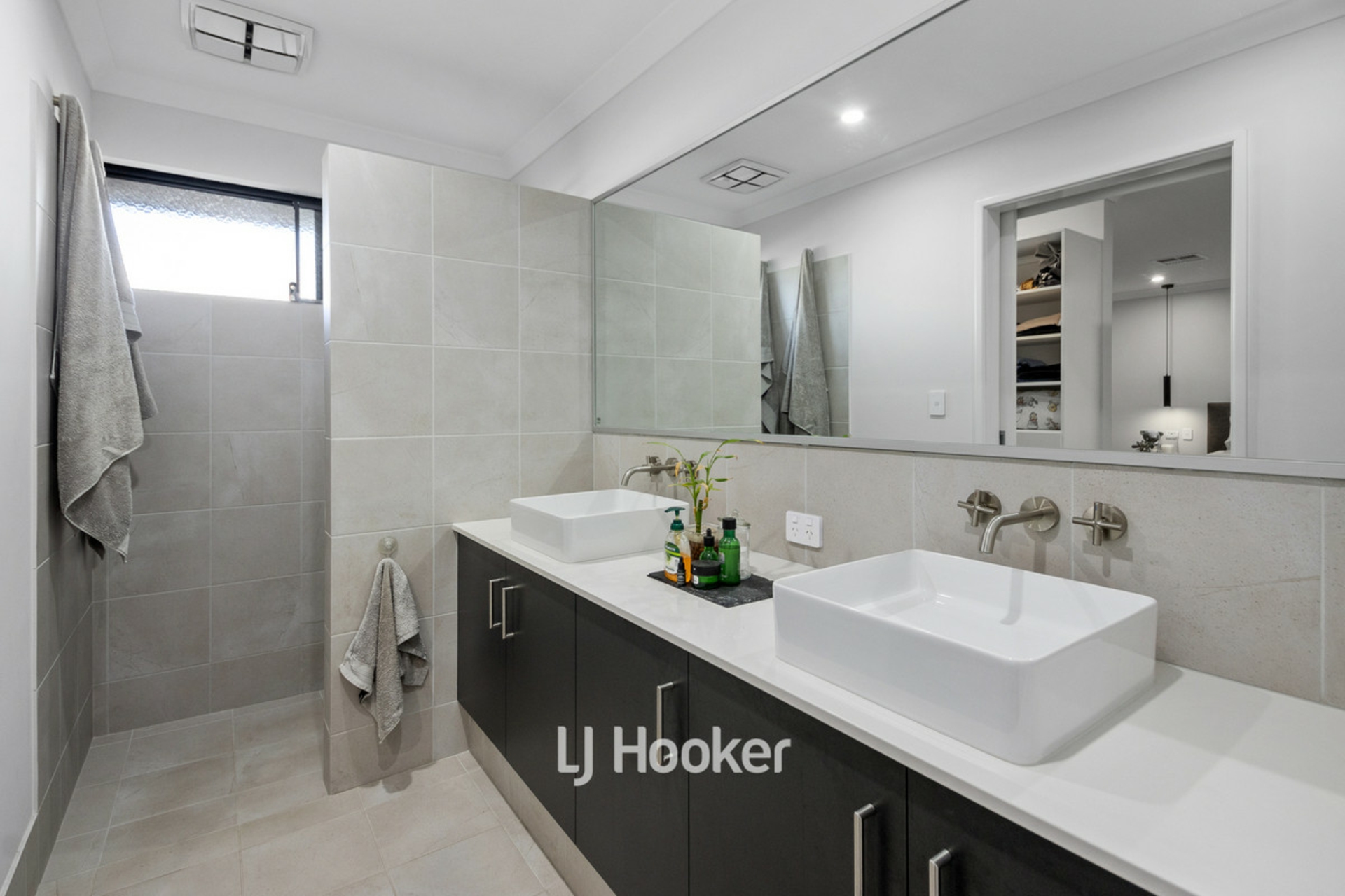 11 Amethyst Street, AUSTRALIND