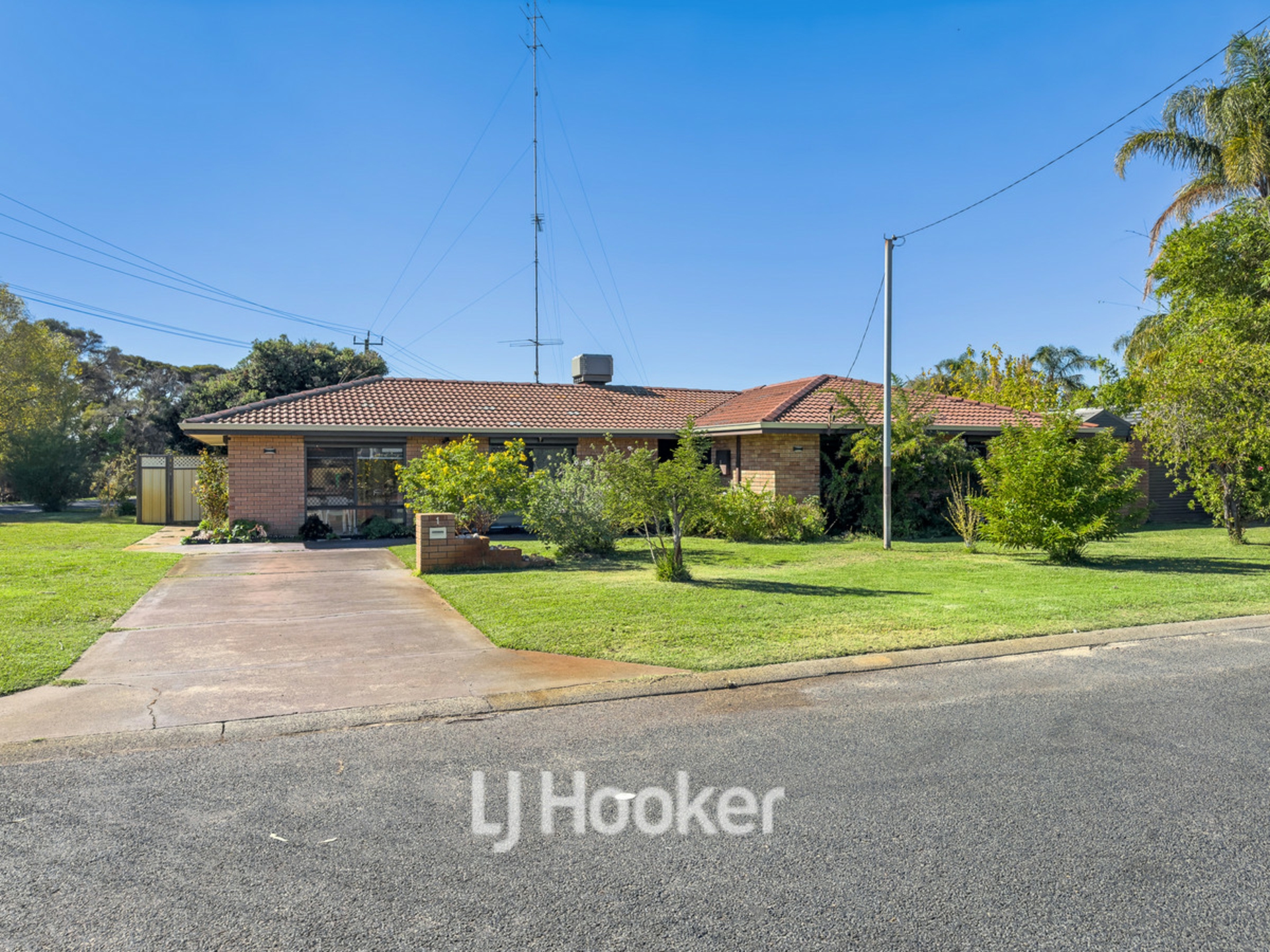 1 Martin Street, EAST BUNBURY