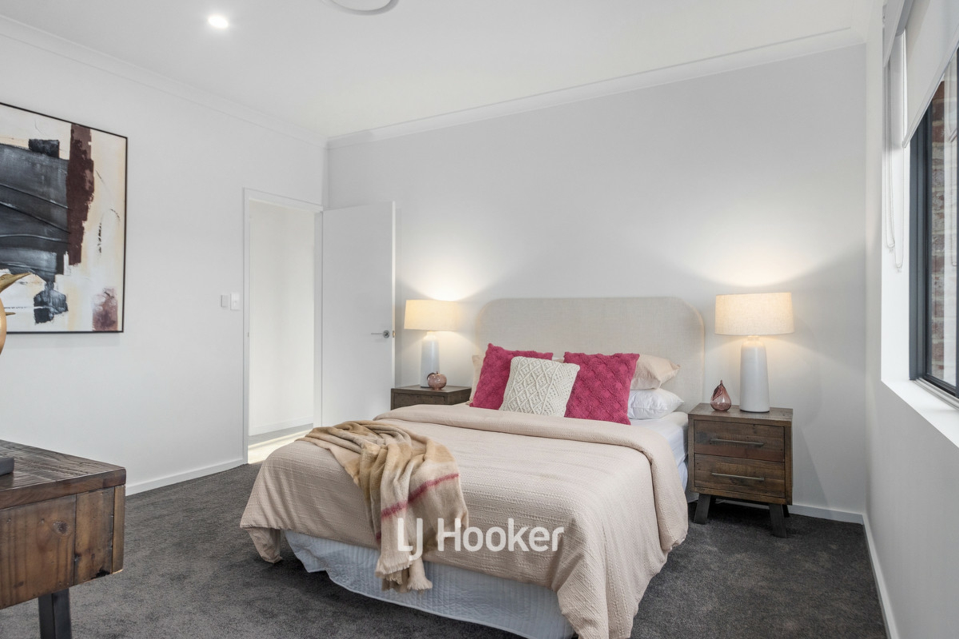 90 Grand Entrance, AUSTRALIND