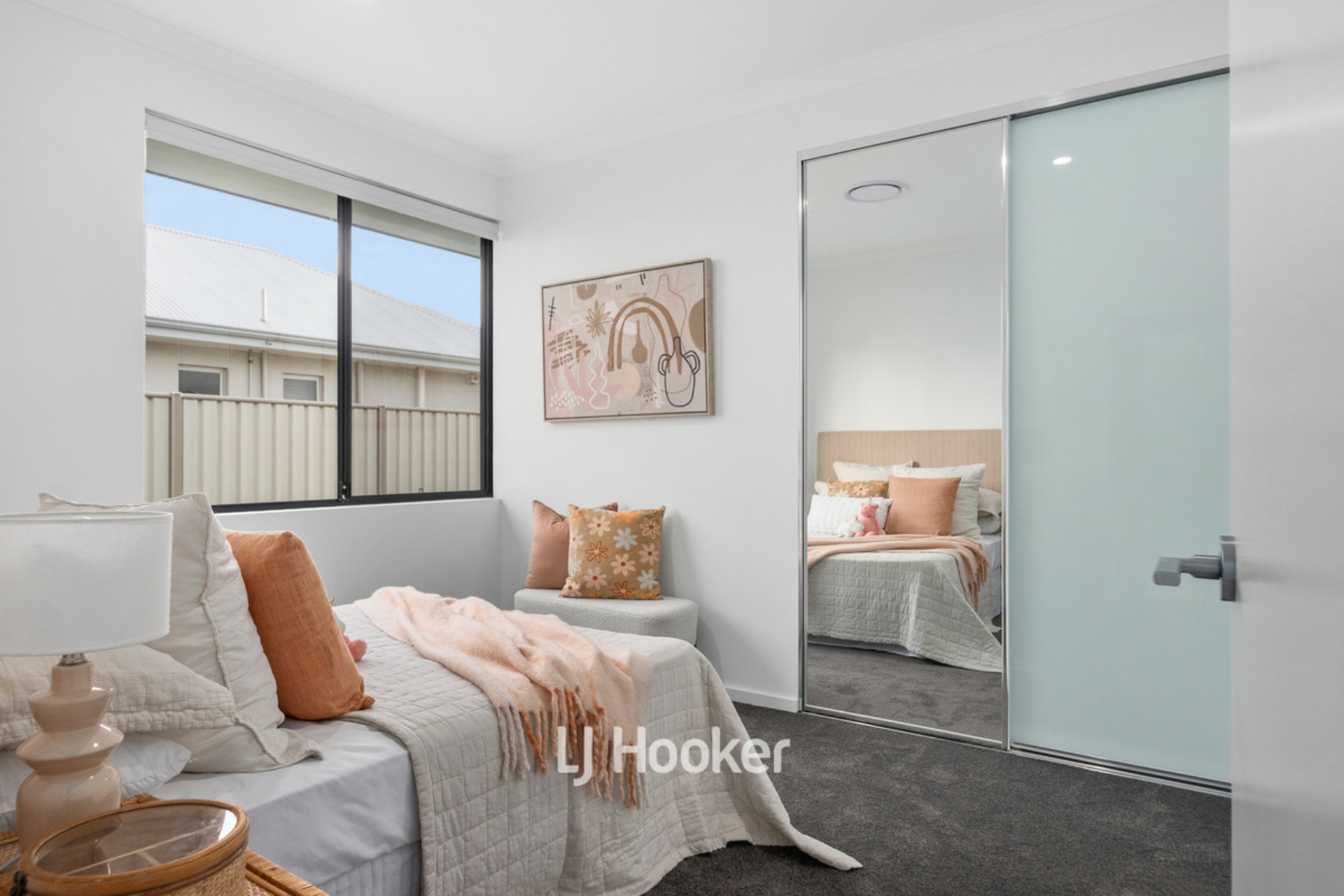 90 Grand Entrance, AUSTRALIND