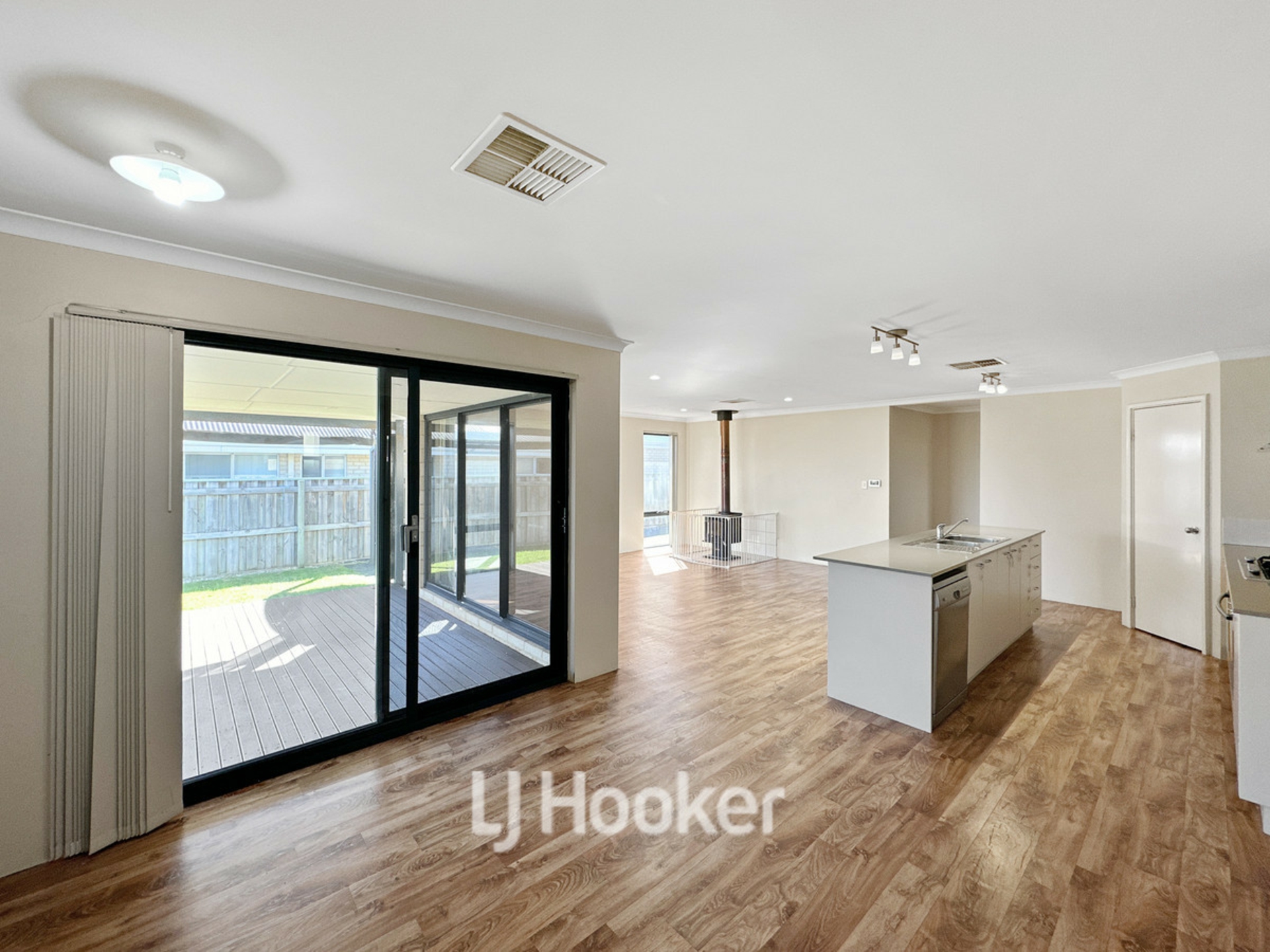 148 Braidwood Drive, AUSTRALIND
