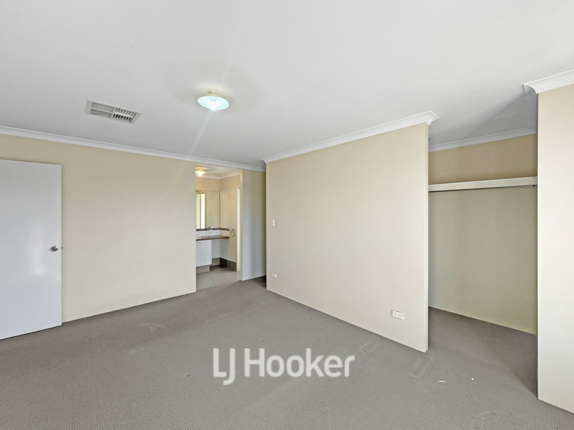 148 Braidwood Drive, AUSTRALIND
