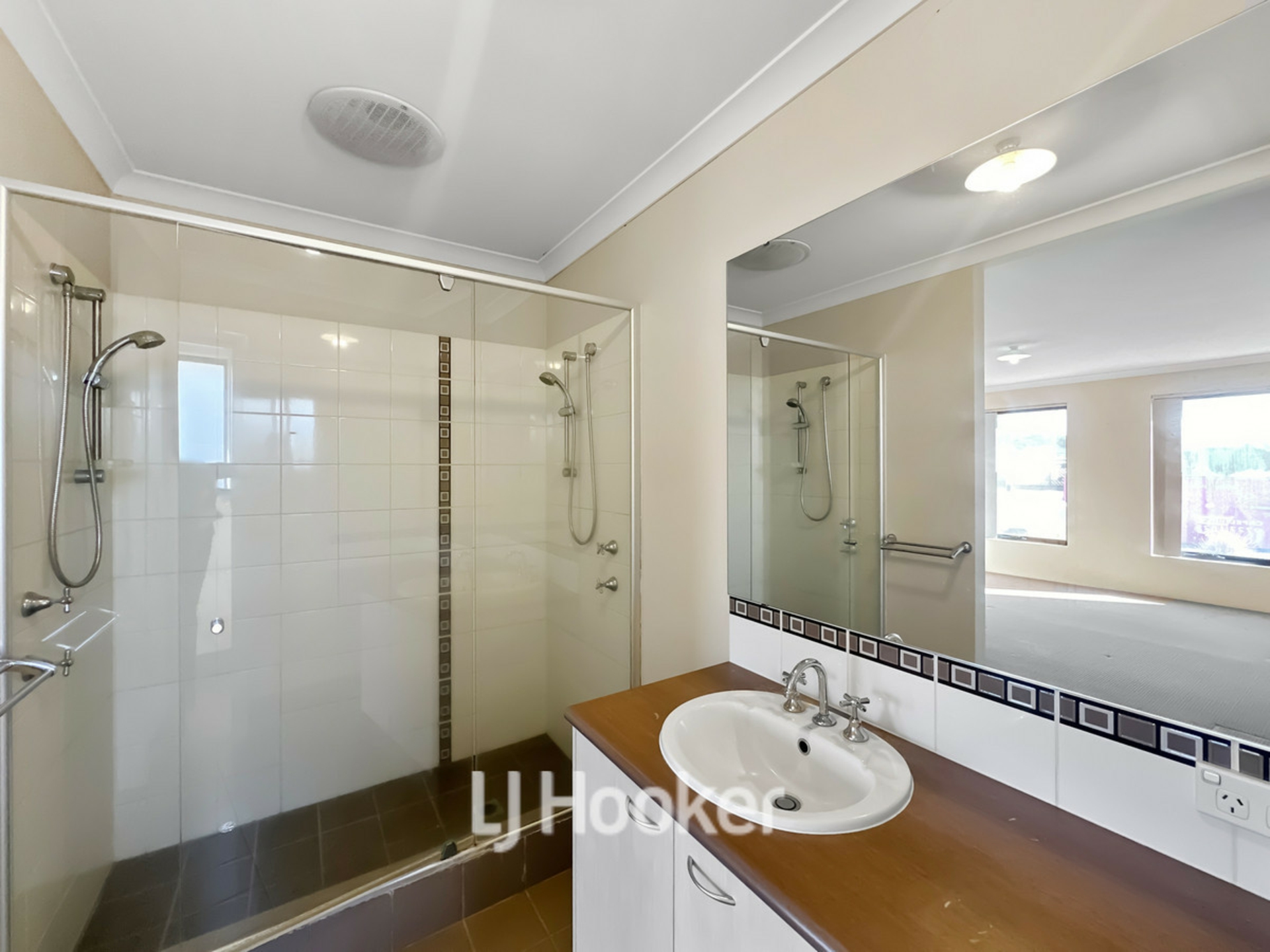 148 Braidwood Drive, AUSTRALIND