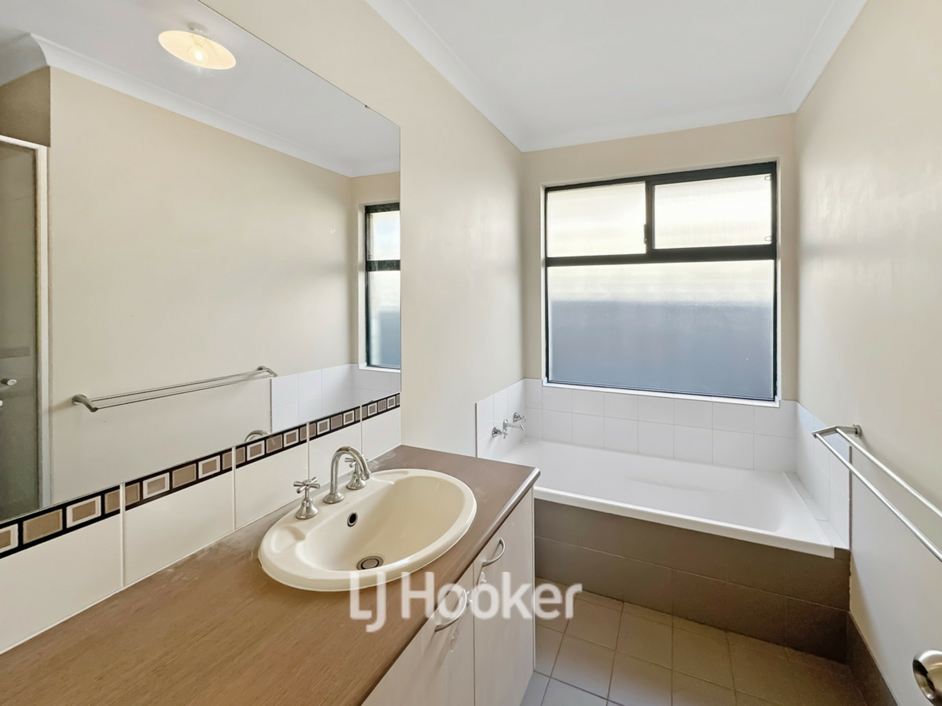 148 Braidwood Drive, AUSTRALIND