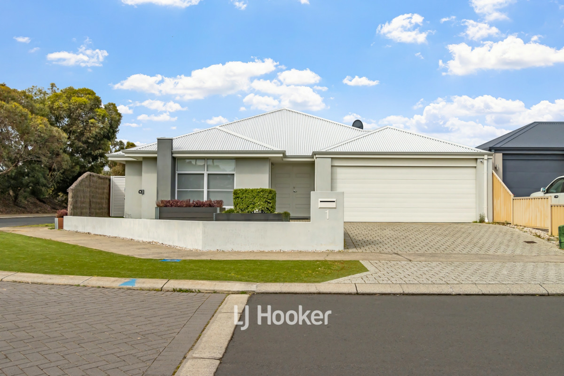 1 Rivergum Way, GLEN IRIS