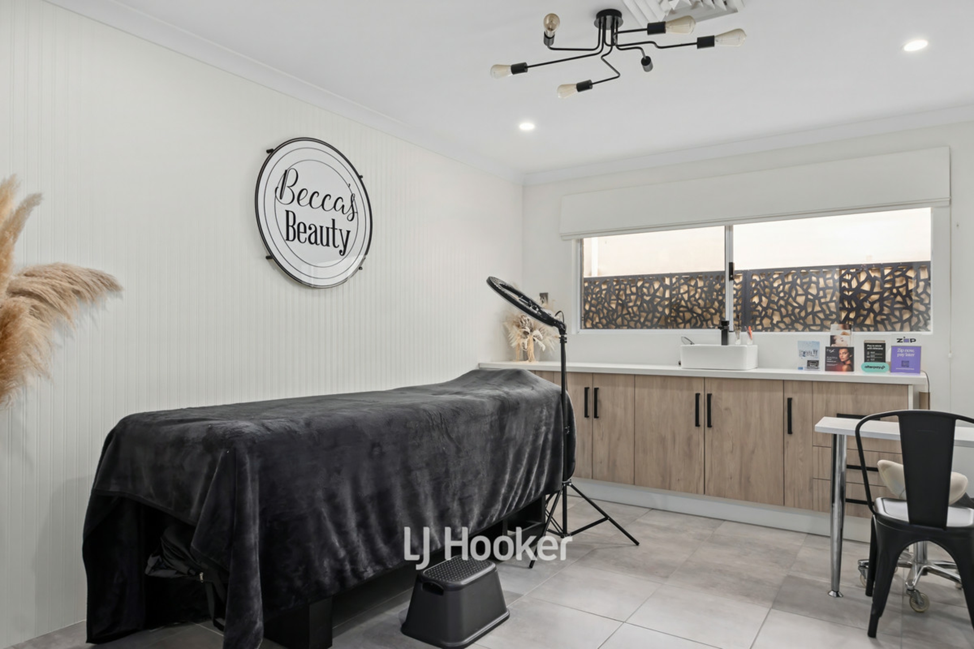 1 Rivergum Way, GLEN IRIS