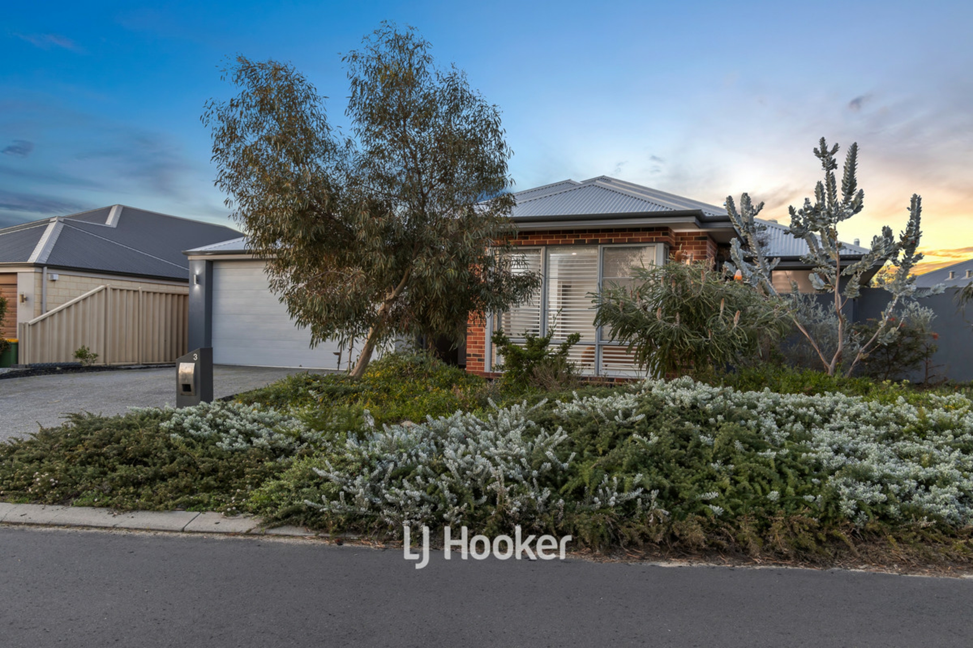 3 Glenelg Drive, MILLBRIDGE