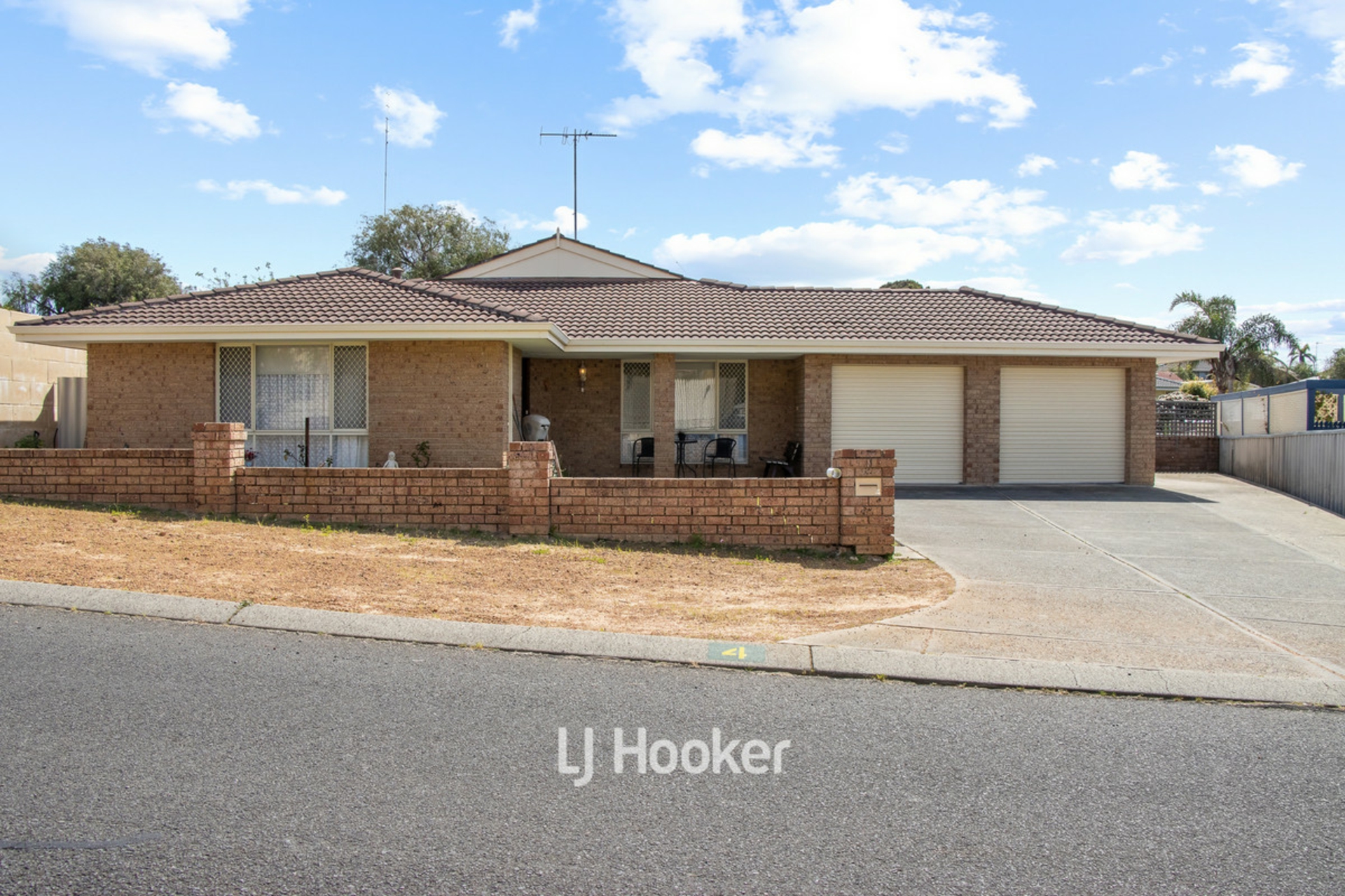 4 Dermer Place, USHER