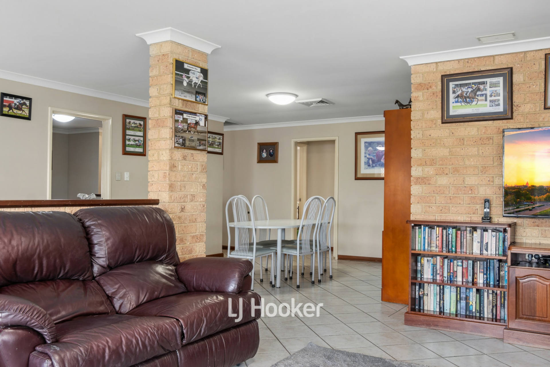 4 Dermer Place, USHER