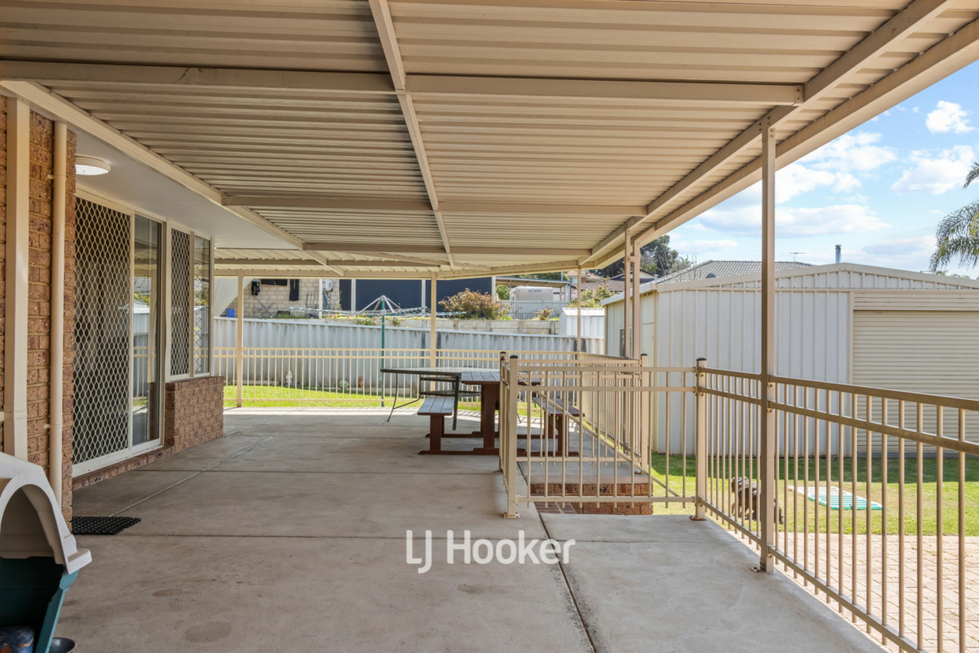 4 Dermer Place, USHER