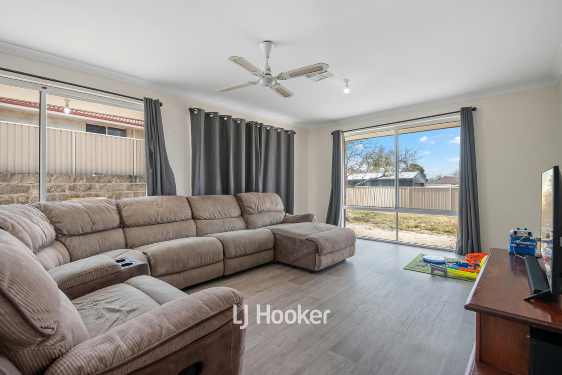 7 Sindhi Close, EATON