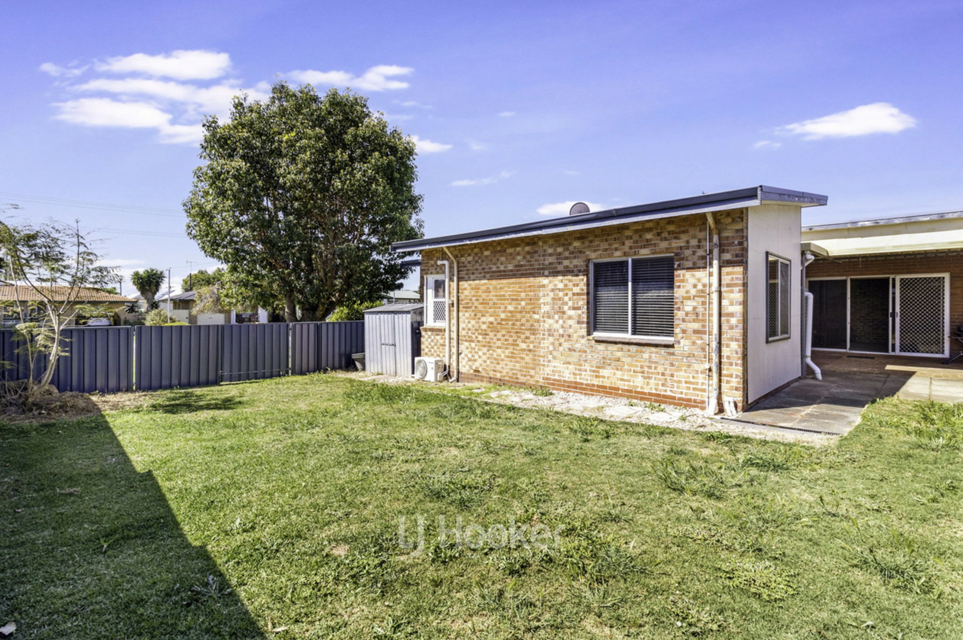 171 Clarke Street East, CAREY PARK