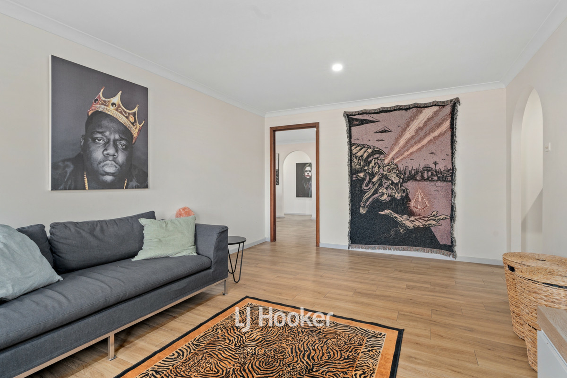 16 Julia Drive, SOUTH BUNBURY